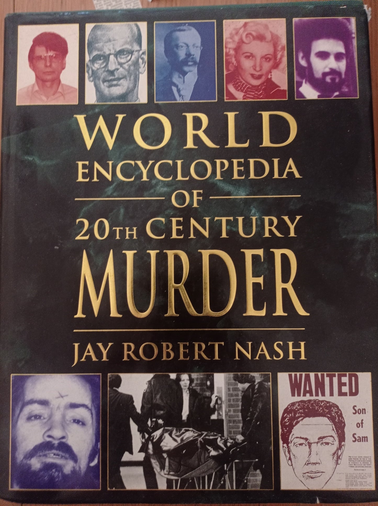 World Encyclopedia of 20th Century Murder - copertina