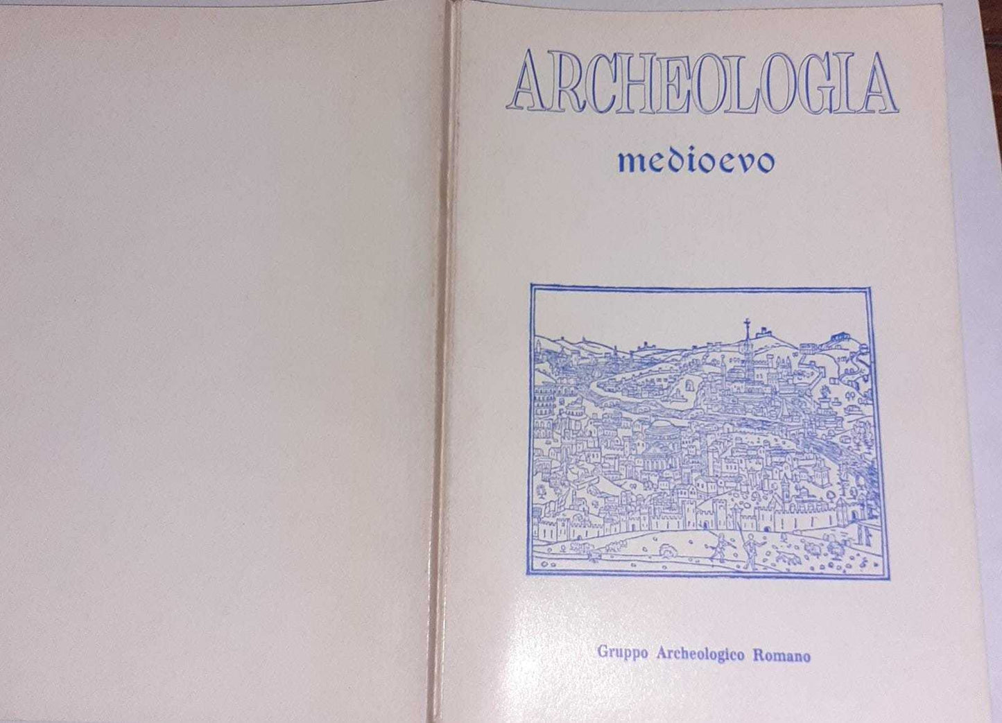 Archeologia medioevo - copertina