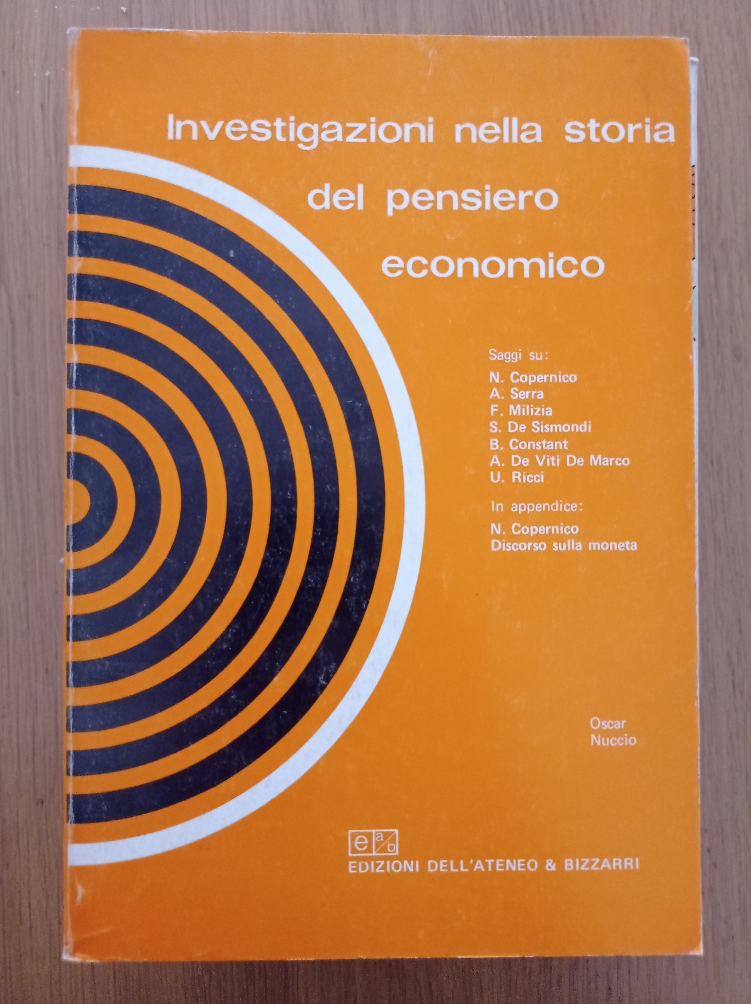 Investigazioni nella storia del pensiero economico - copertina