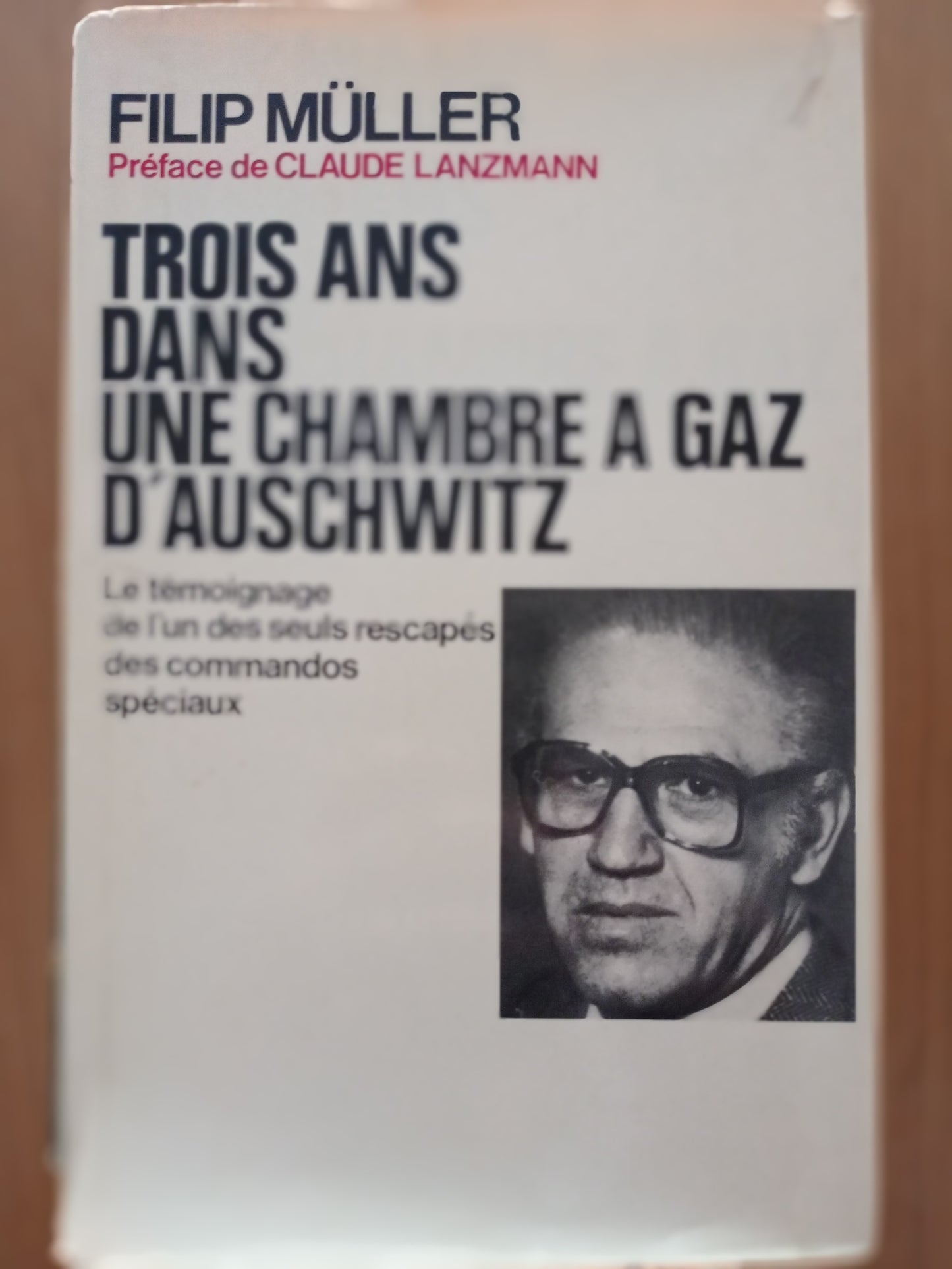 Trois ans dans une chambre à gaz d\'Auschwitz - copertina