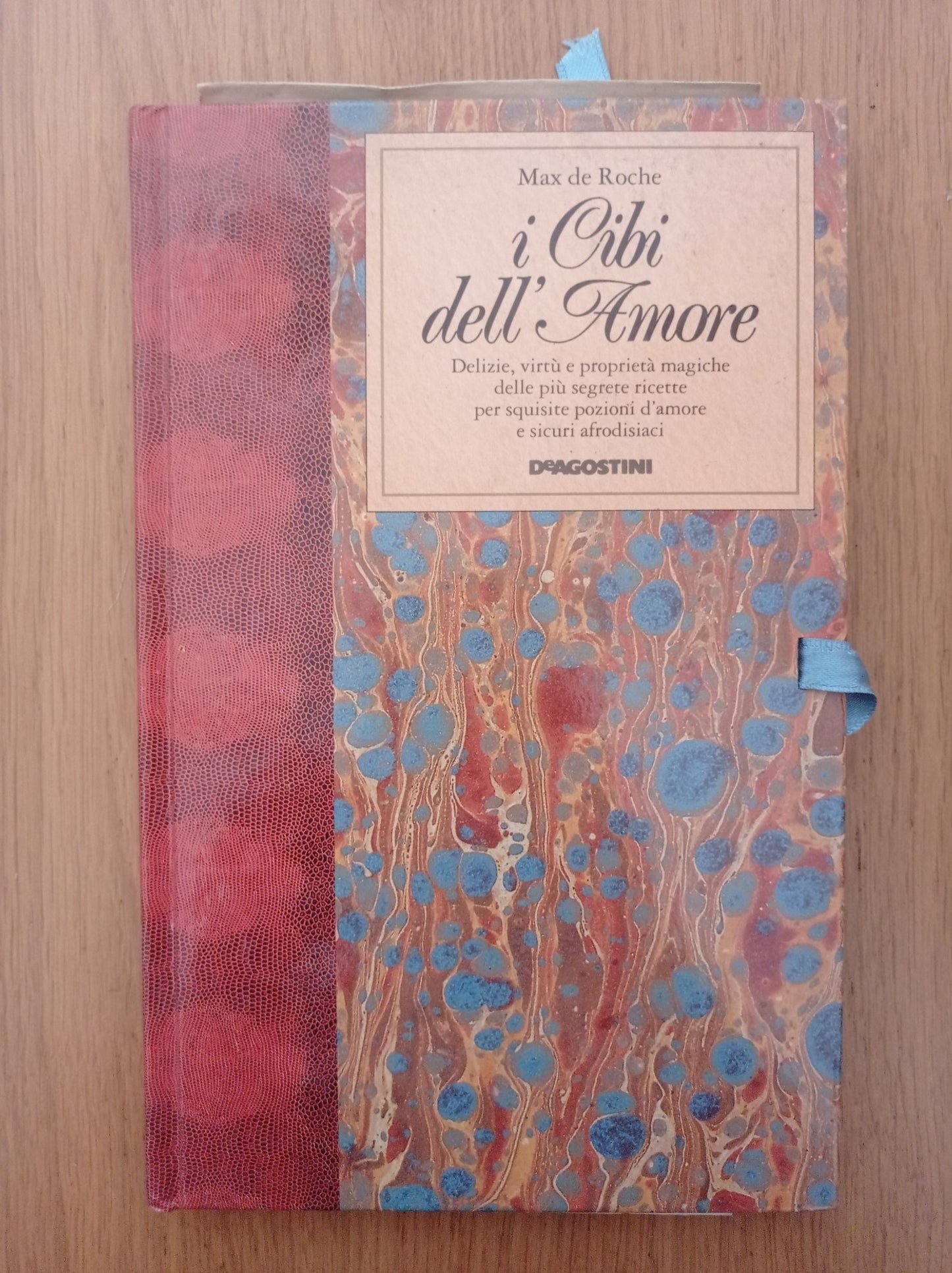 I cibi dell\'amore. Delizie, virtù e proprietà magiche - copertina