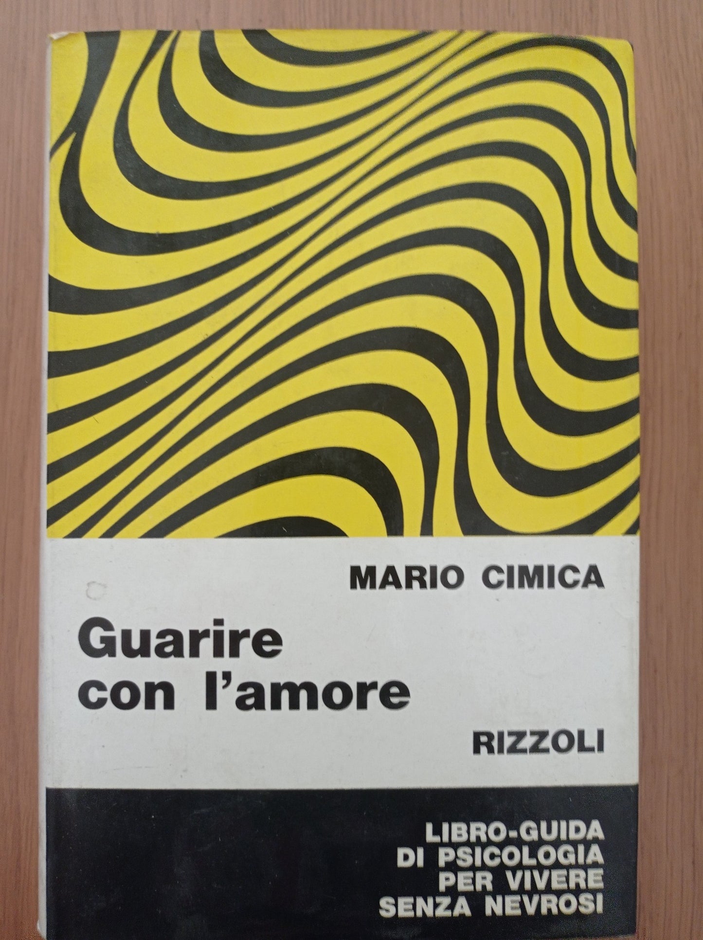 Guarire con l'amore - copertina
