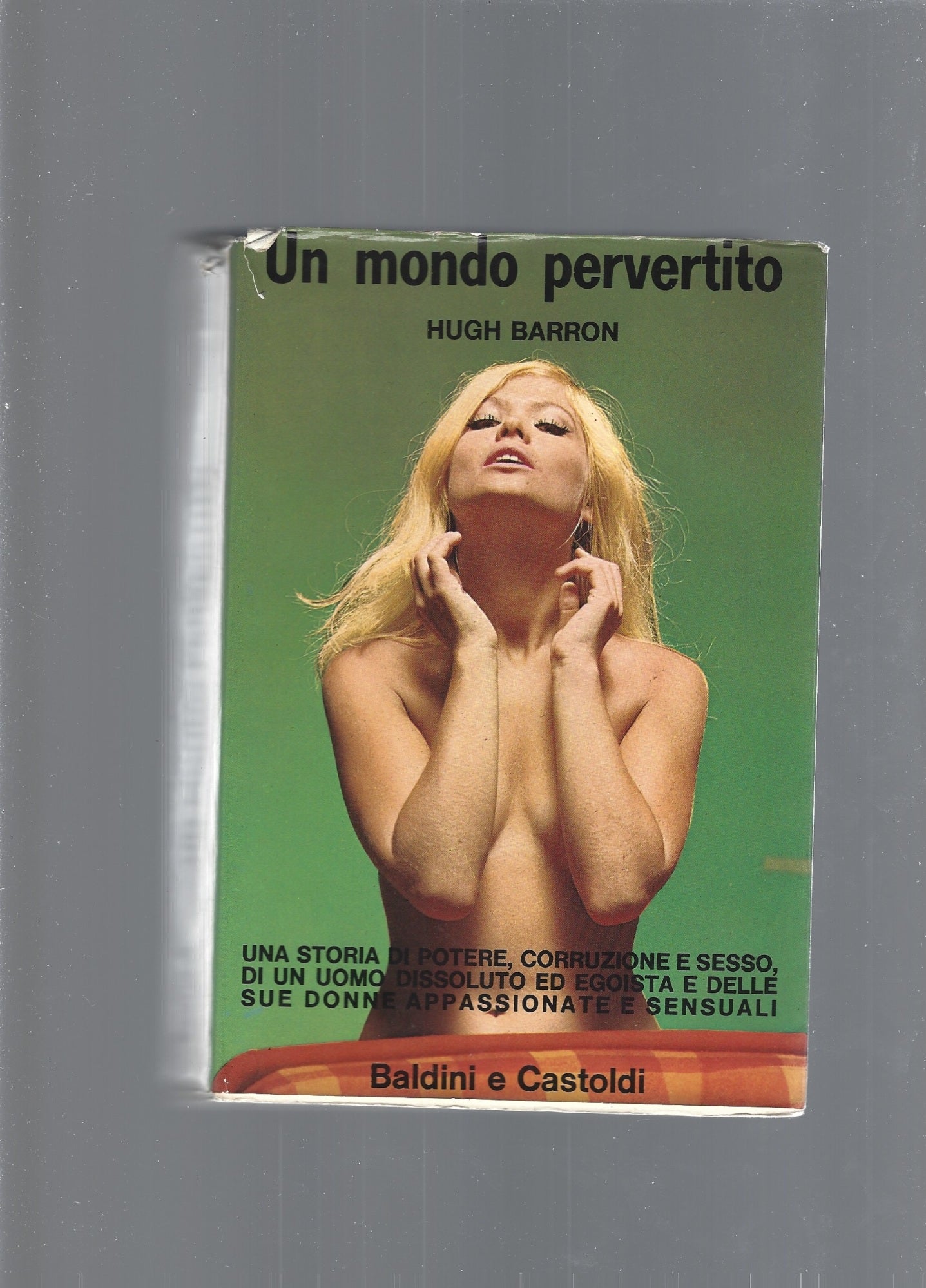 UN MONDO PERVERTITO - copertina