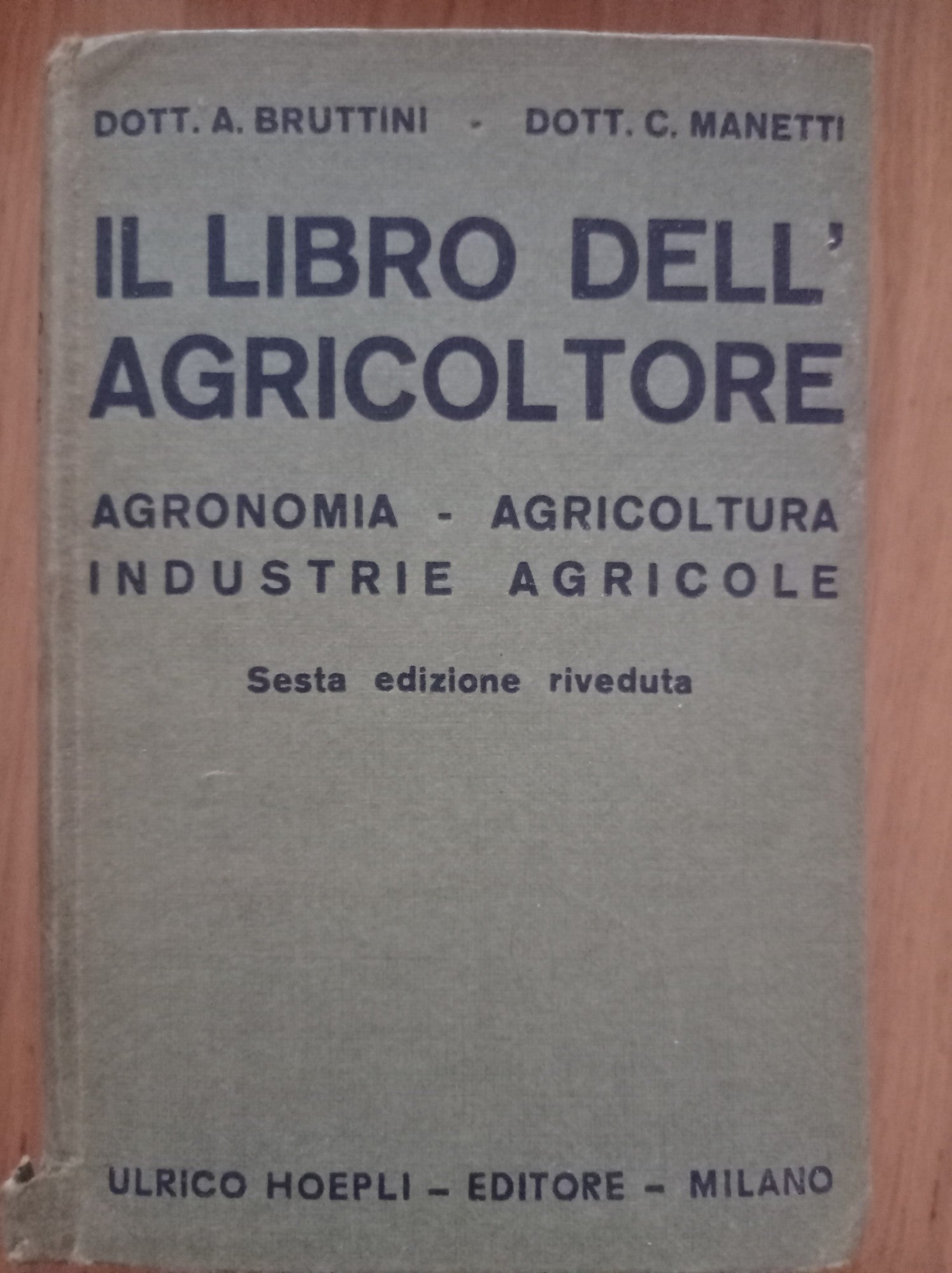Il libro dell'agricoltore - copertina