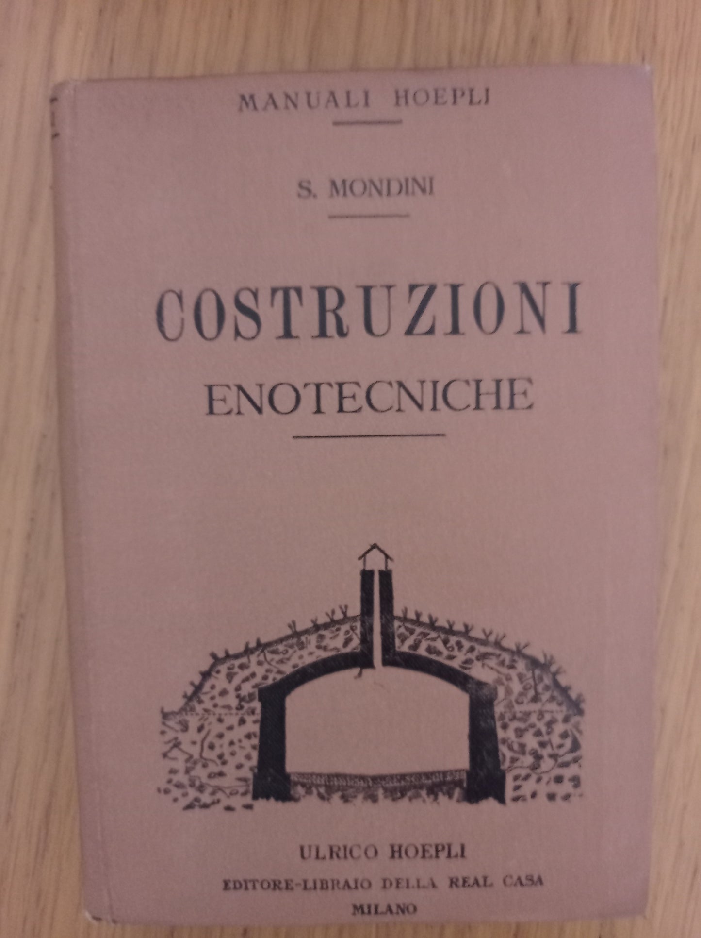Costruzioni enoteniche - copertina