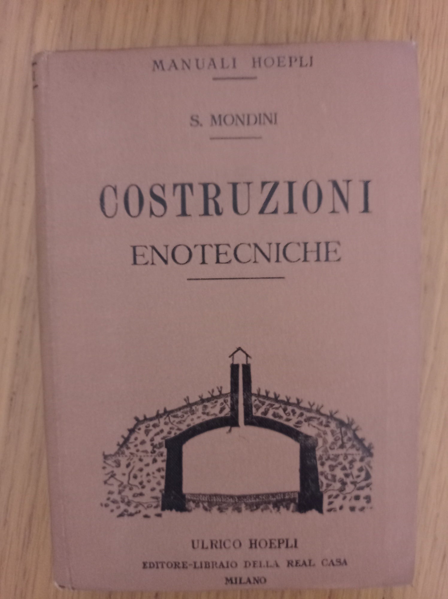 Costruzioni enoteniche - copertina