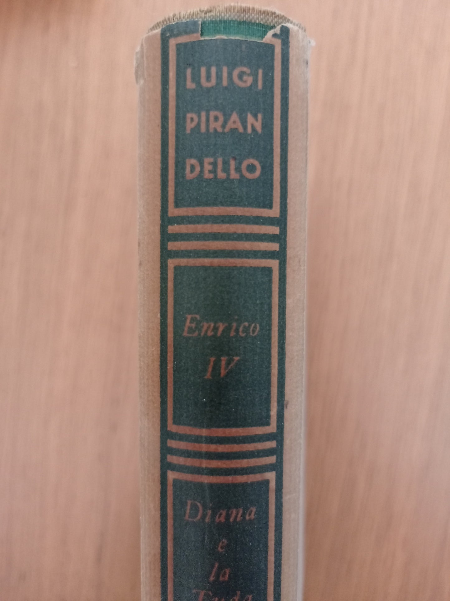 Maschere nude. Tutto il teatro di Luigi Pirandello Vol. II - copertina
