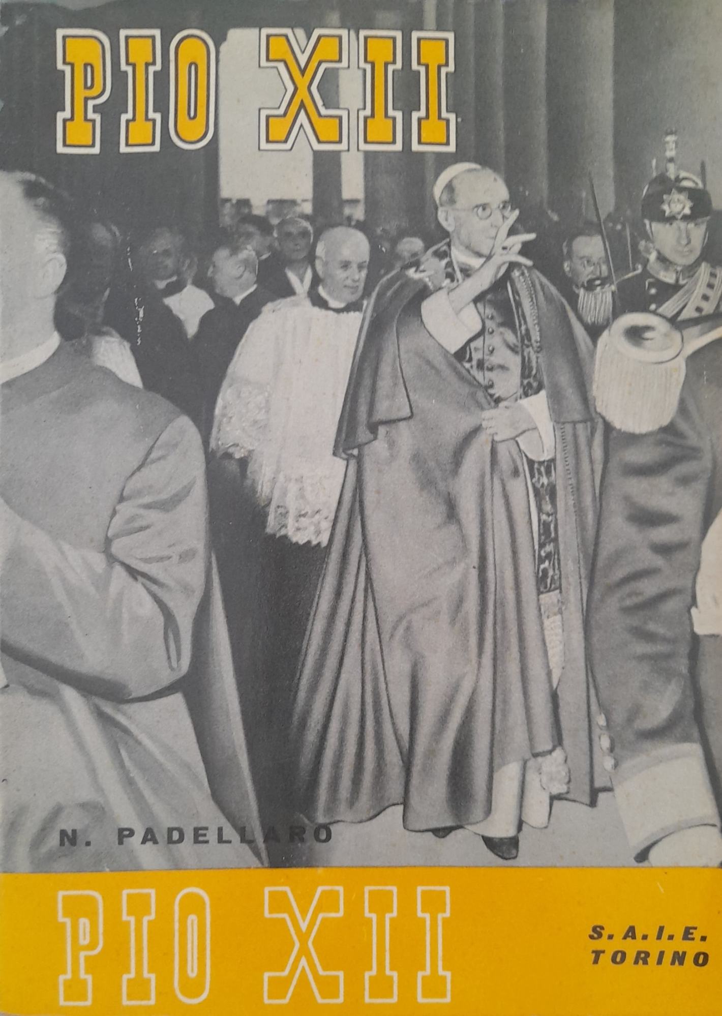Pio XII - copertina