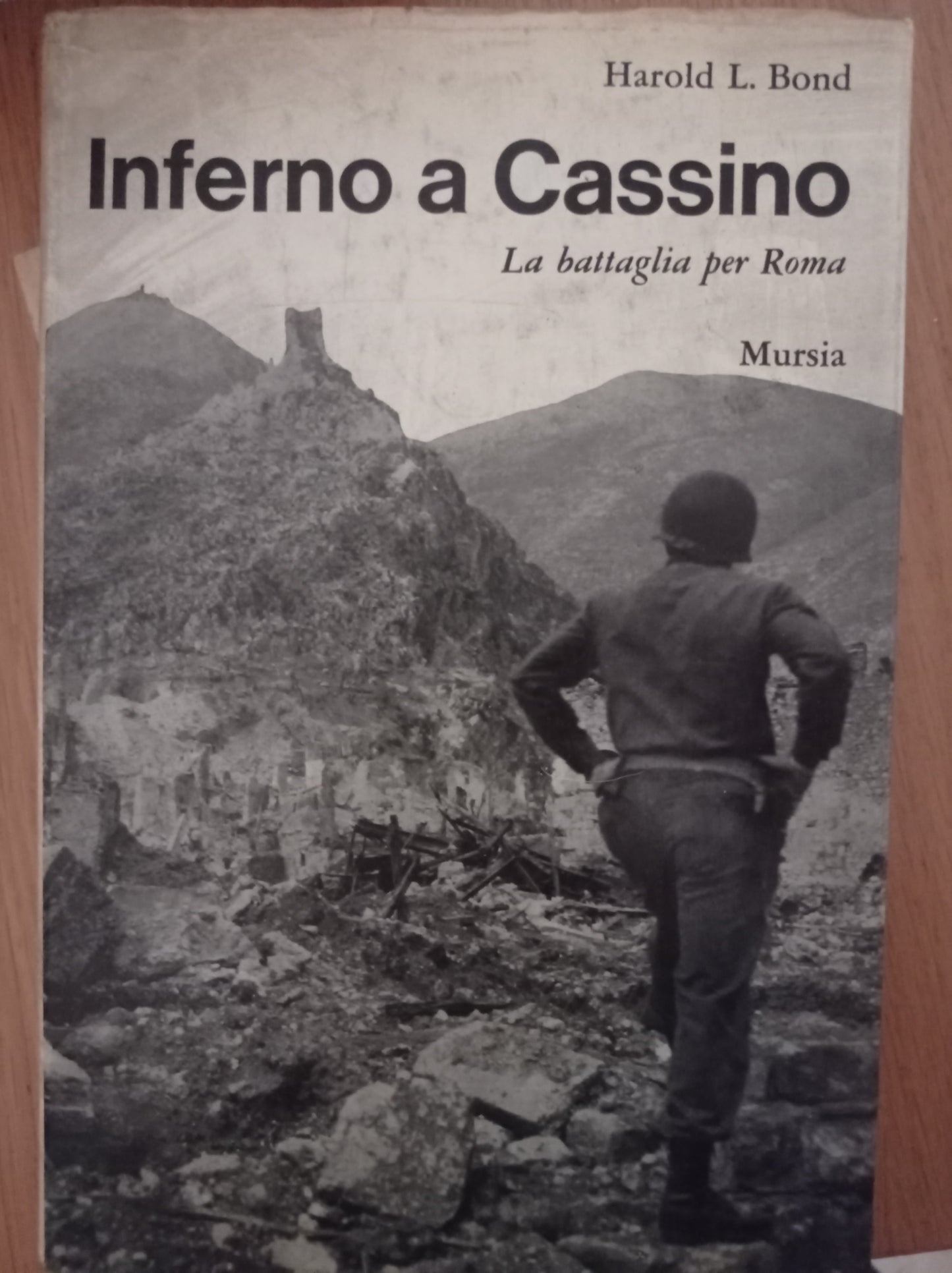 Inferno a Cassino - copertina