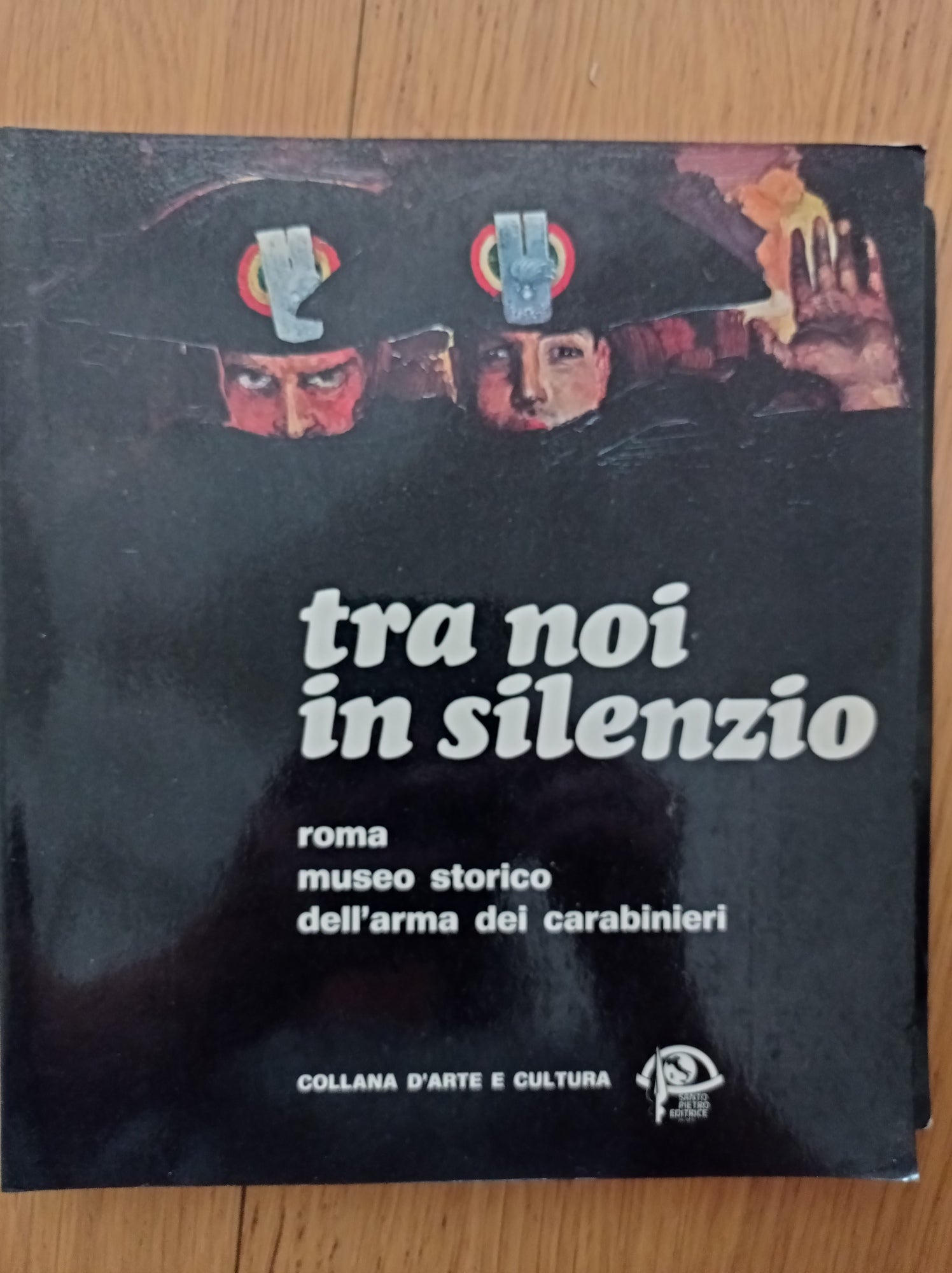Tra noi in silenzio - copertina