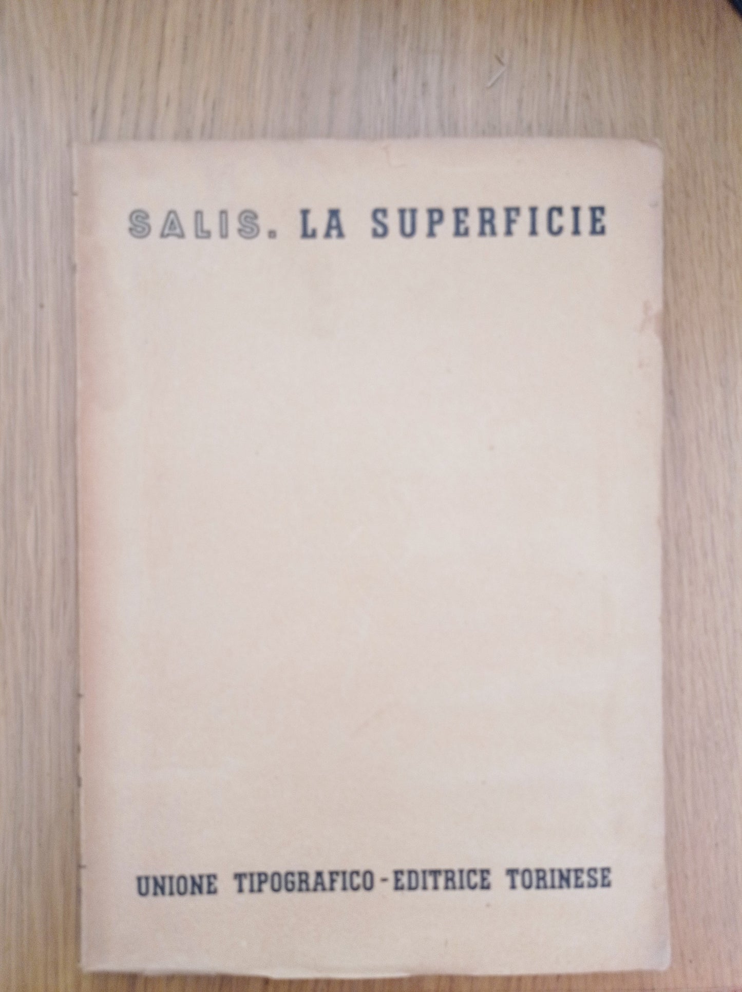 La superficie - copertina