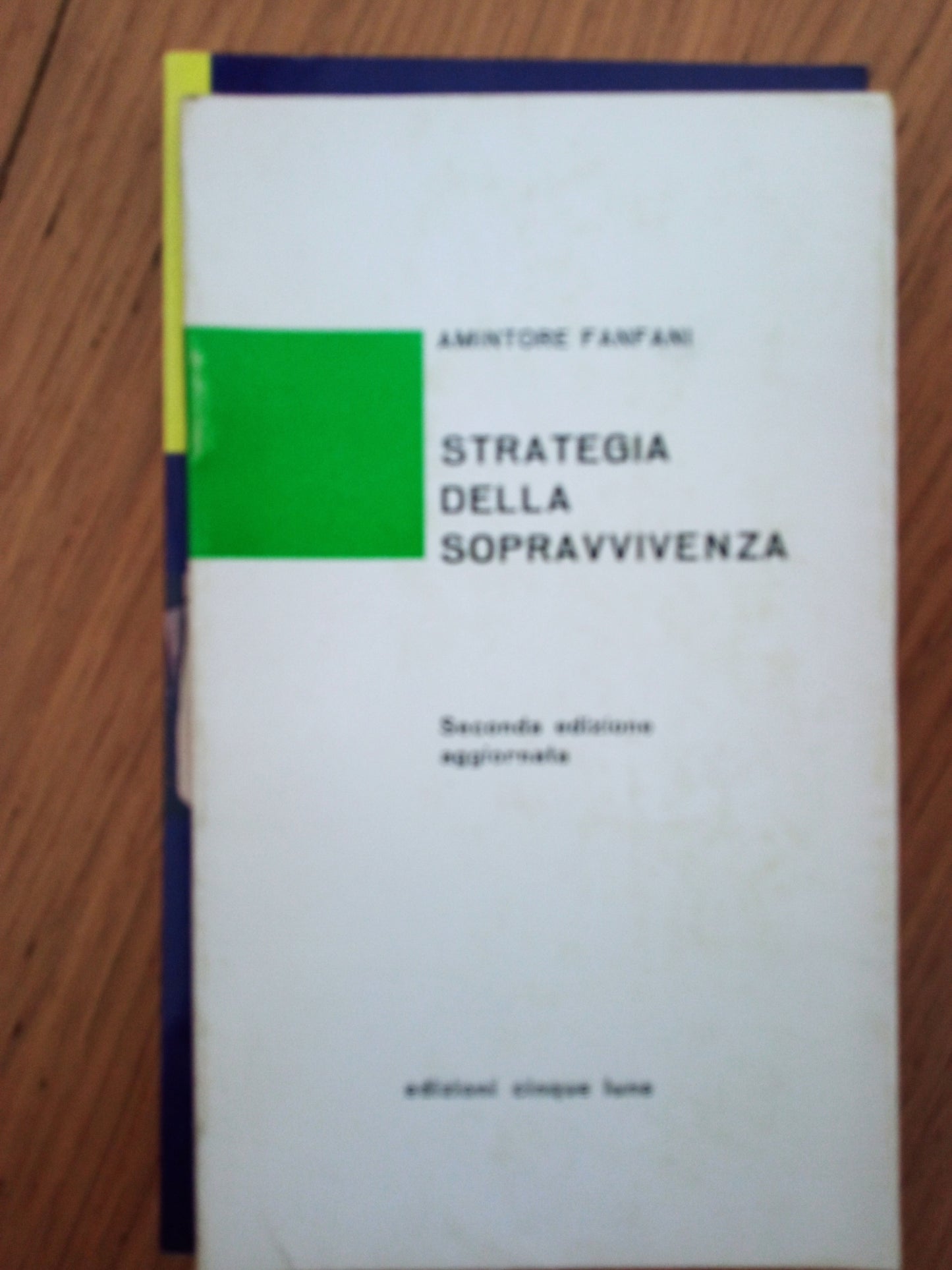Strategia della sopravvivenza - copertina