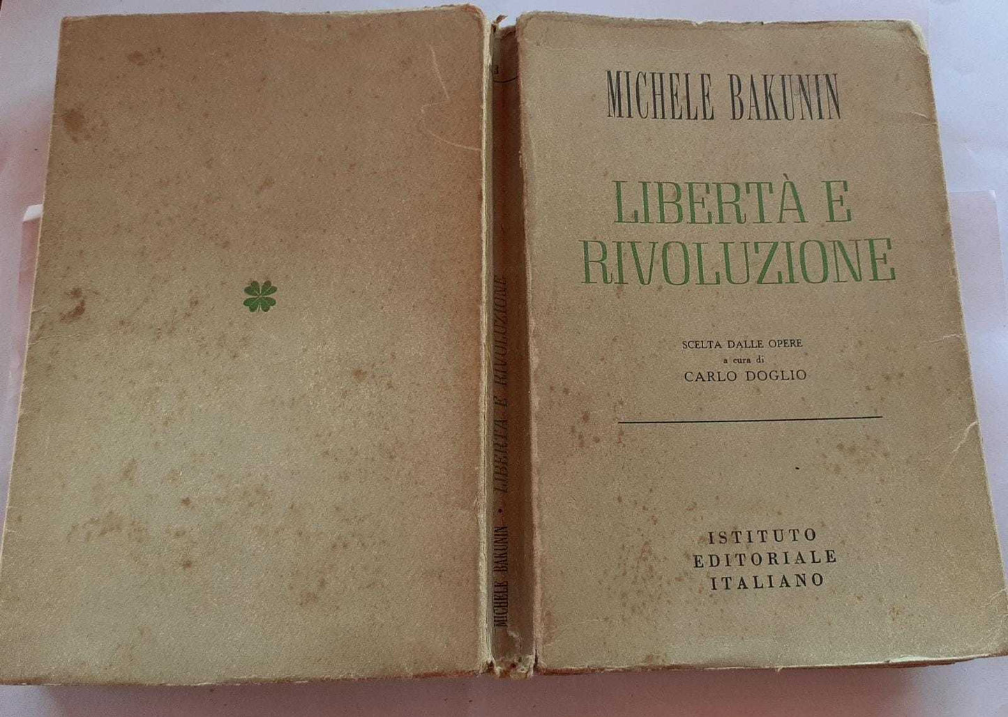 Liberta' e rivoluzione - copertina