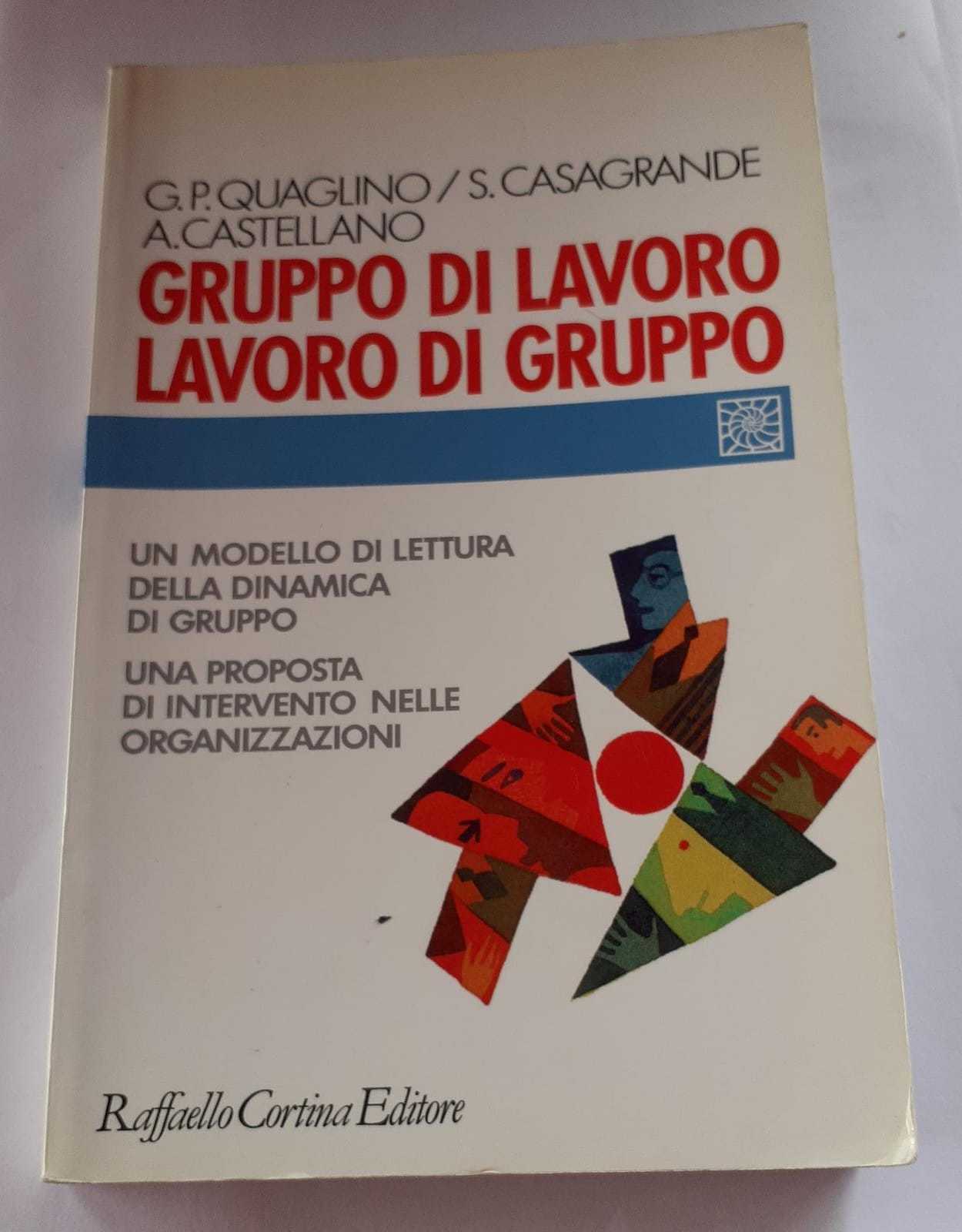 Gruppo di lavoro.  Lavoro di gruppo - copertina