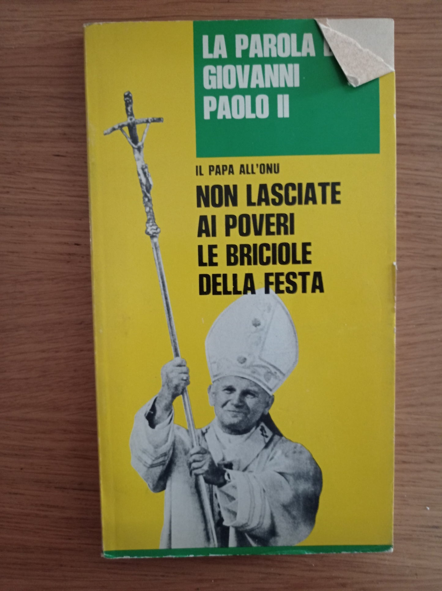 Non lasciate ai poveri le briciole della festa - copertina