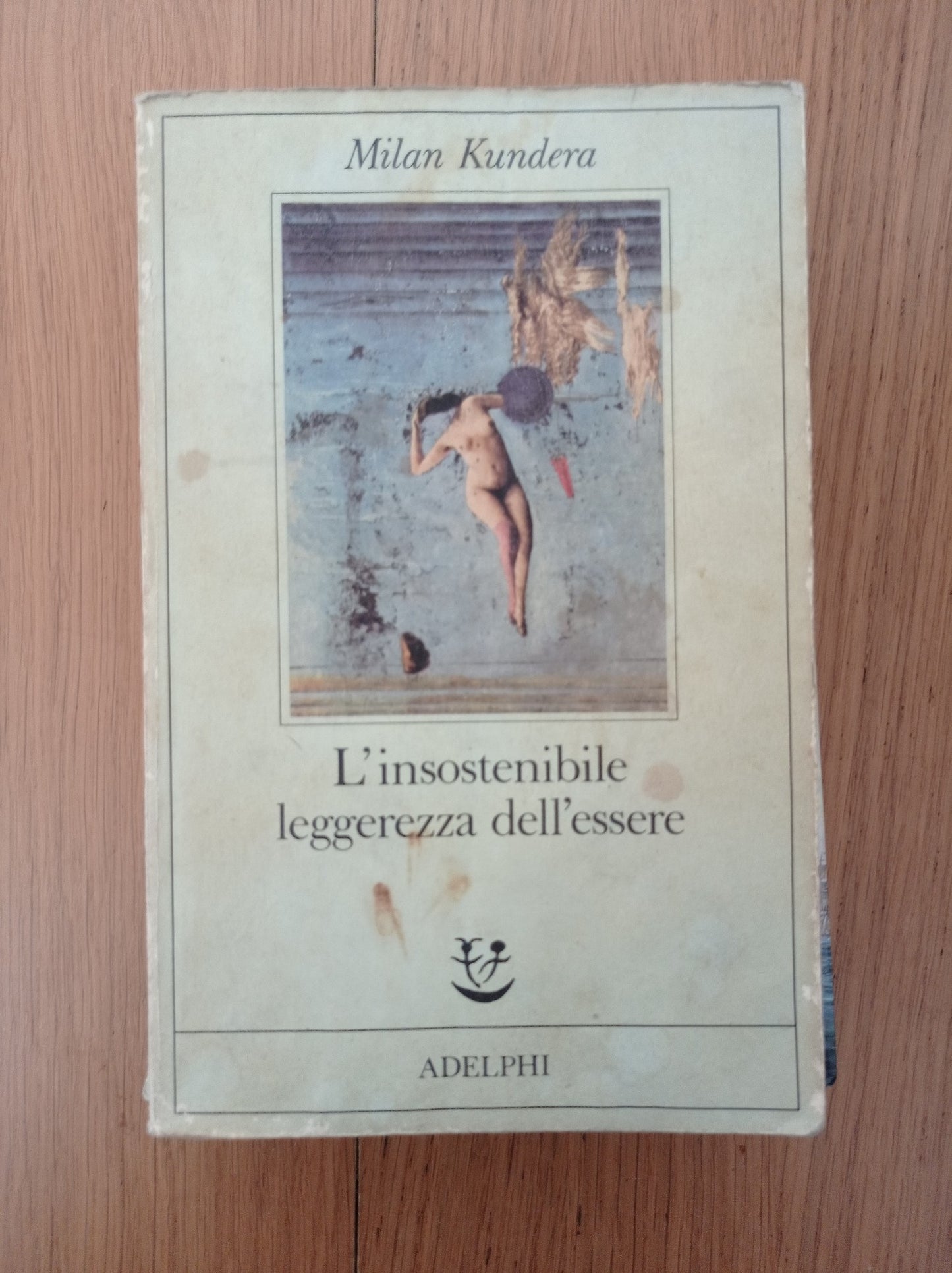 L' insostenibile leggerezza dell'essere - copertina