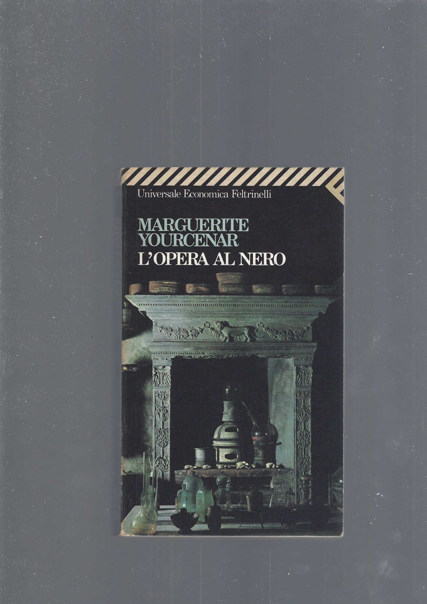Opera Al Nero (L') - copertina