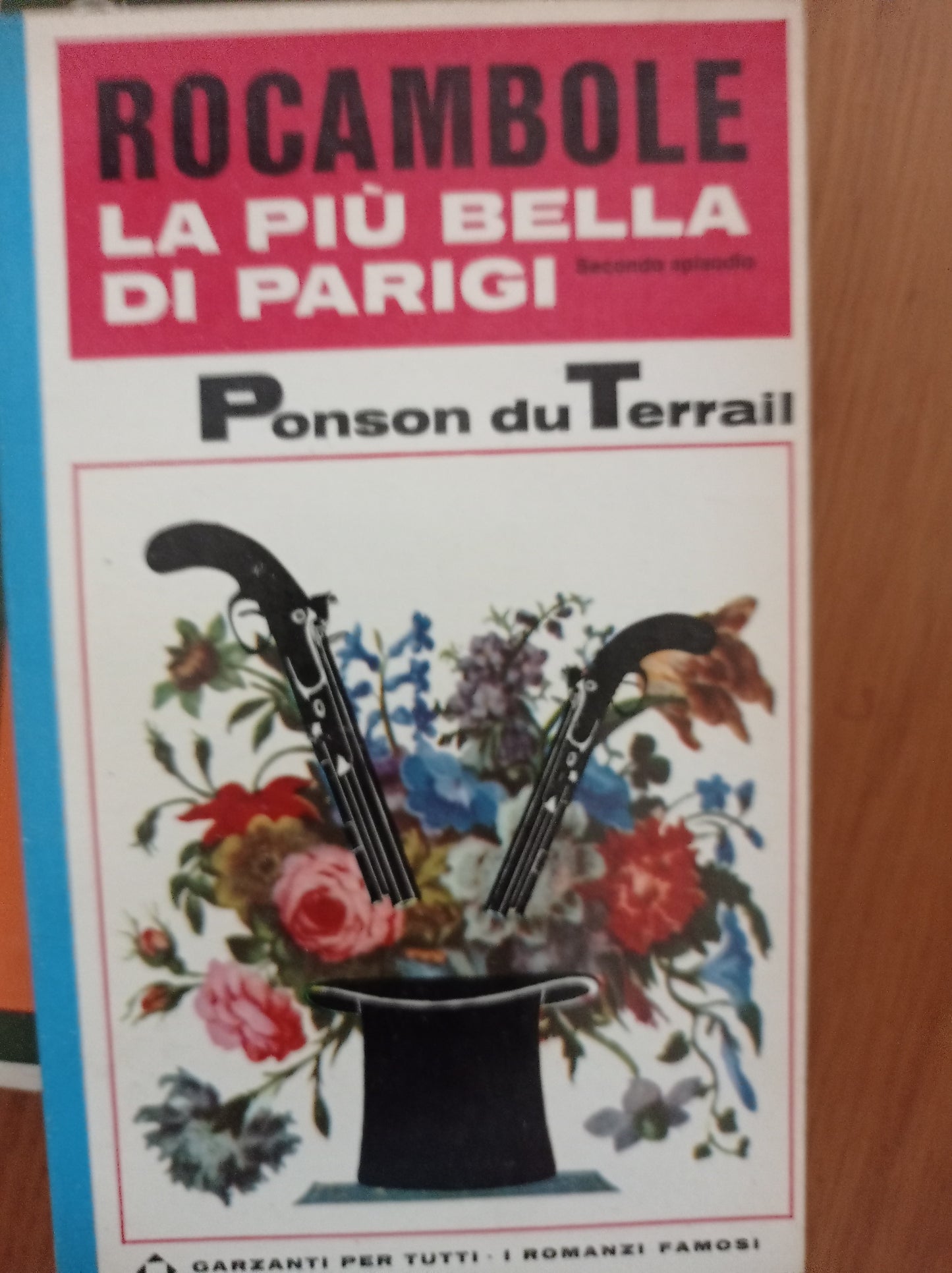 La più bella di Parigi - copertina
