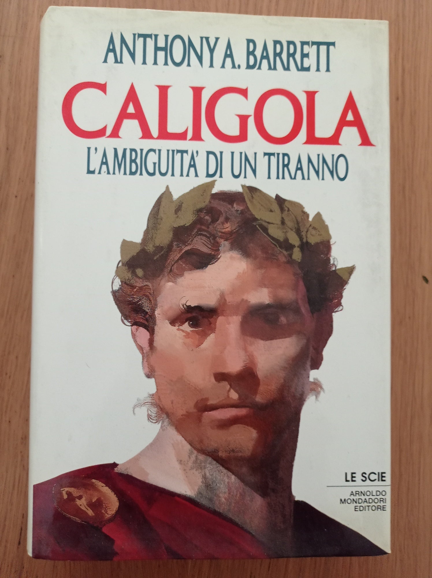 Caligola. L\'ambiguità di un tiranno - copertina