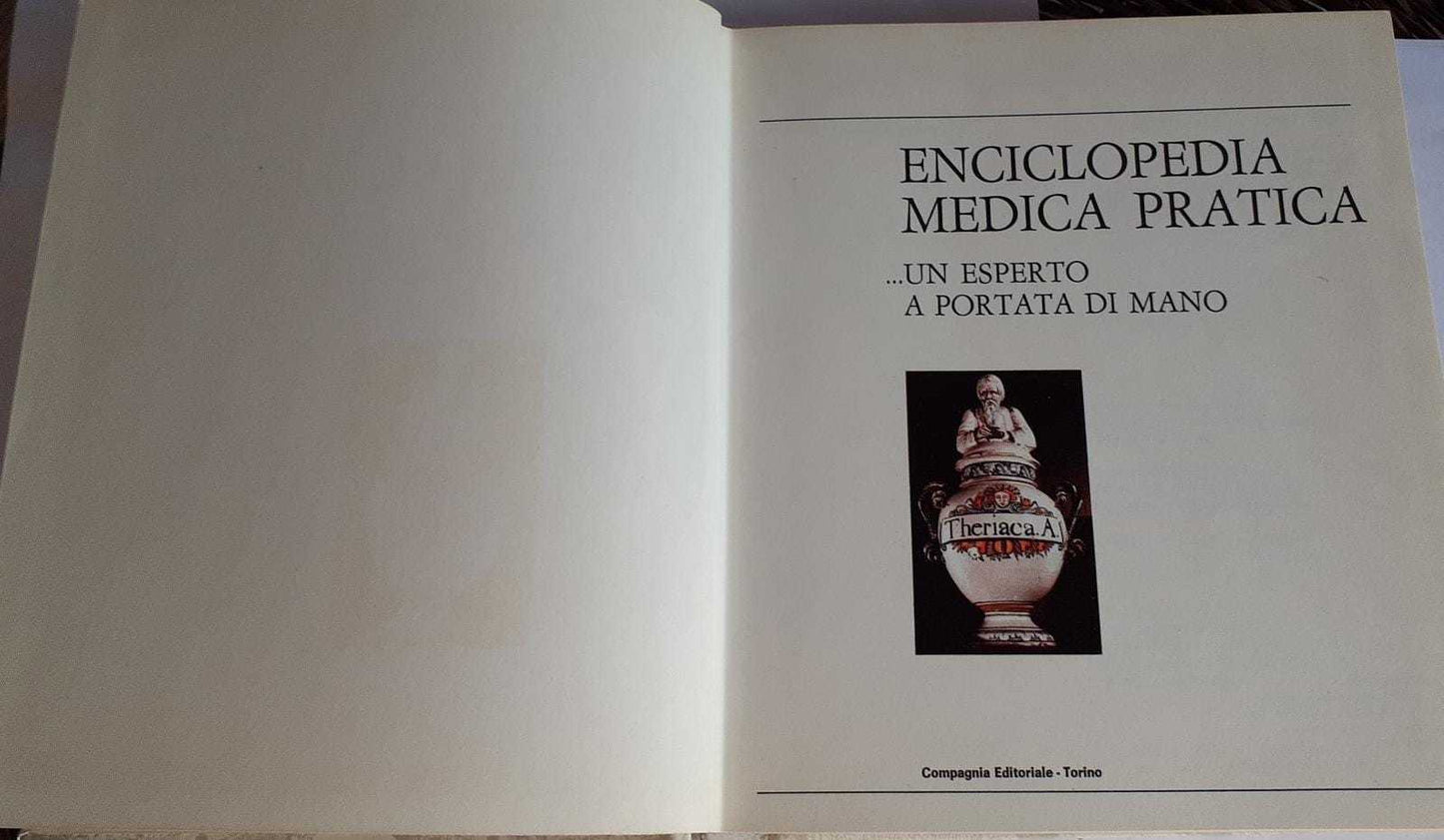 Enciclopedia medica pratica.un esperto a portata di mano - copertina