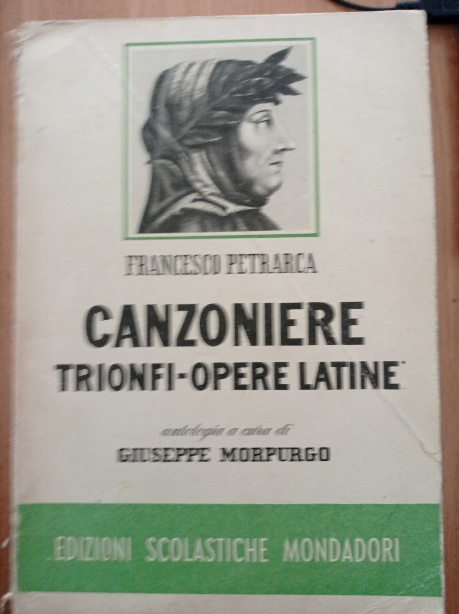 Canzoniere trionfi - opere latine - copertina