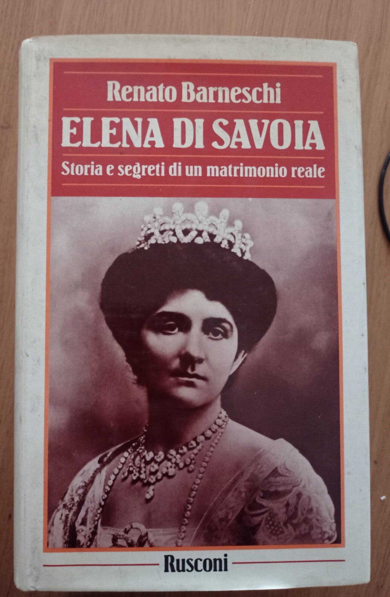Elena di Savoia. Storia segreta di un matrimonio reale - copertina