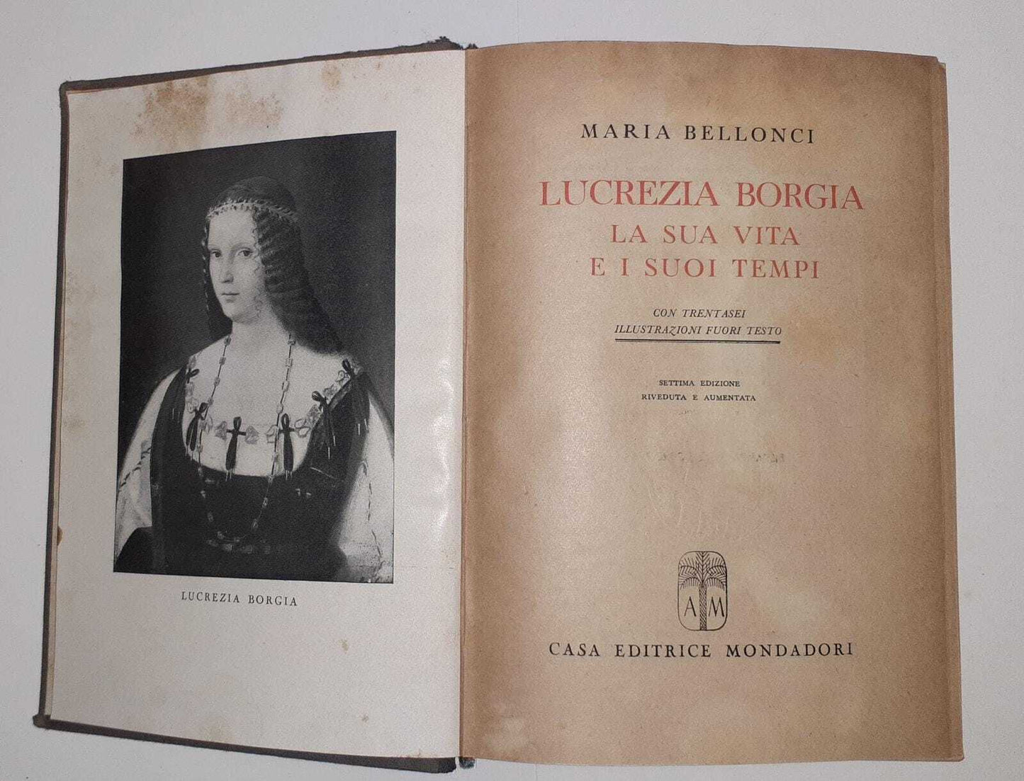 Lucrezia Borgia. La sua vita e i suoi tempi - copertina