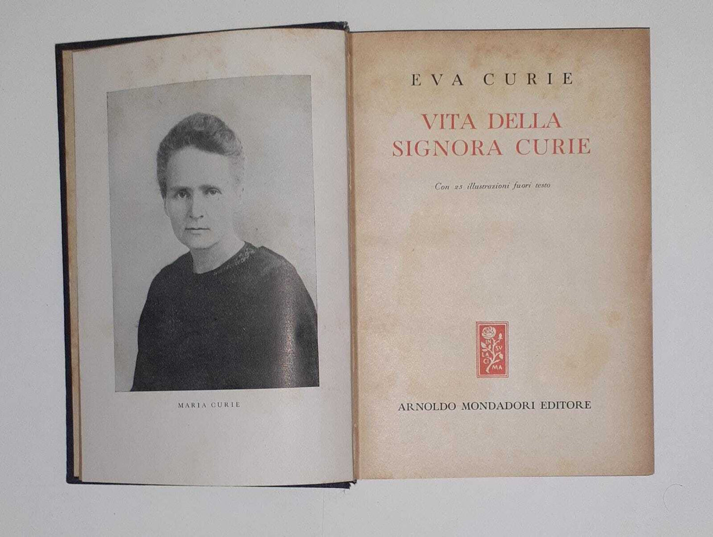 Vita della signora Curie - copertina