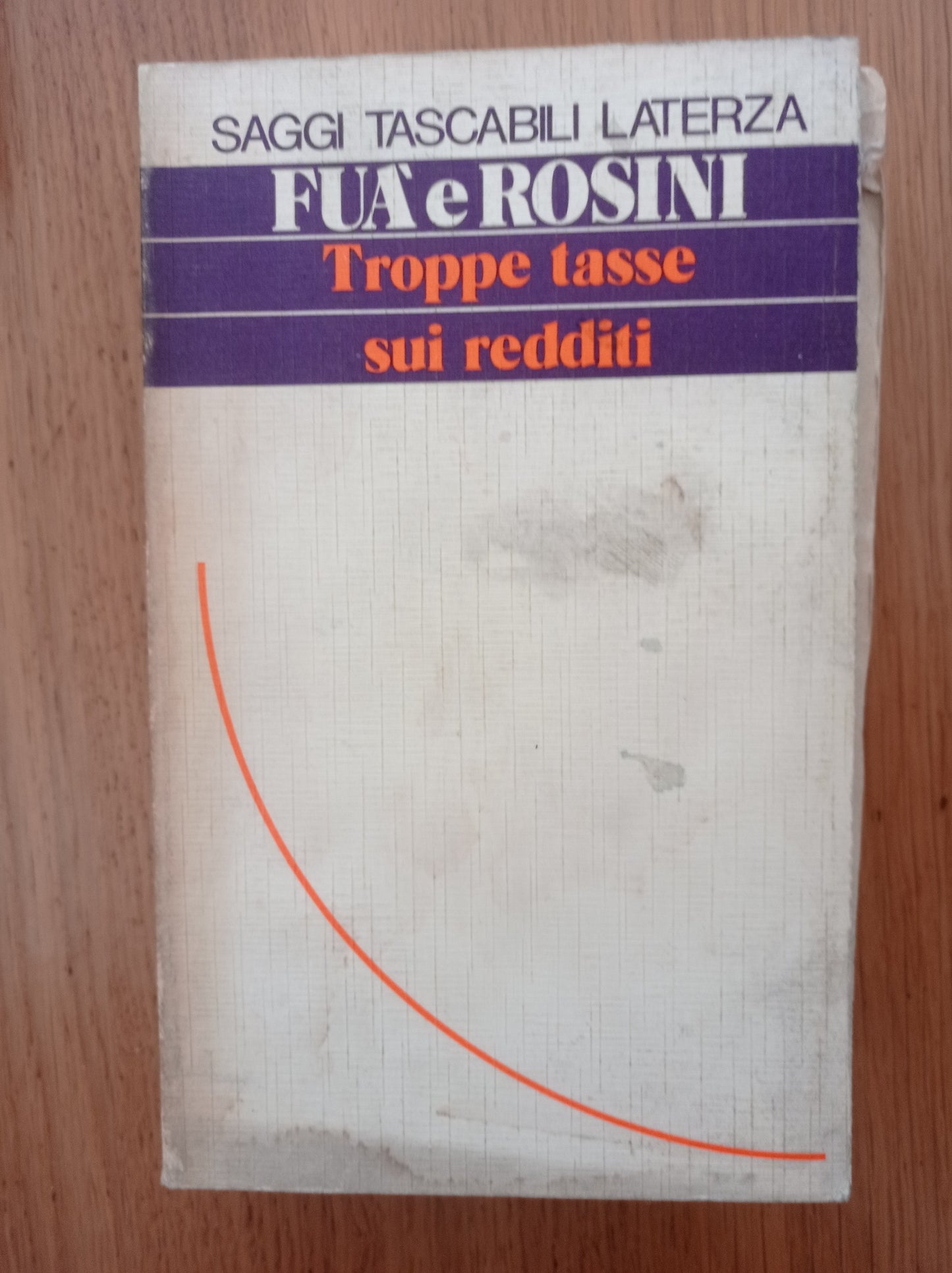 Troppe tasse sui redditi - copertina