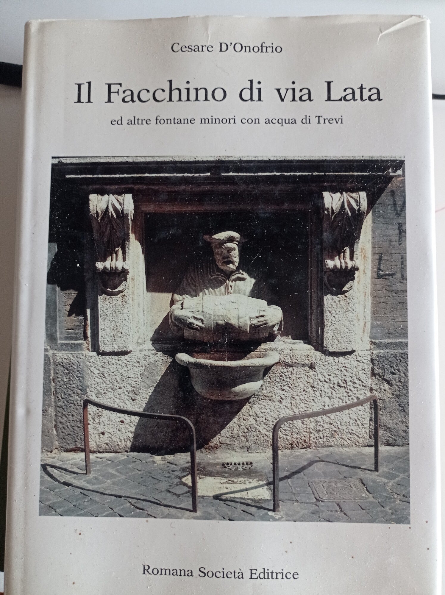 Il Facchino di via Lata - copertina