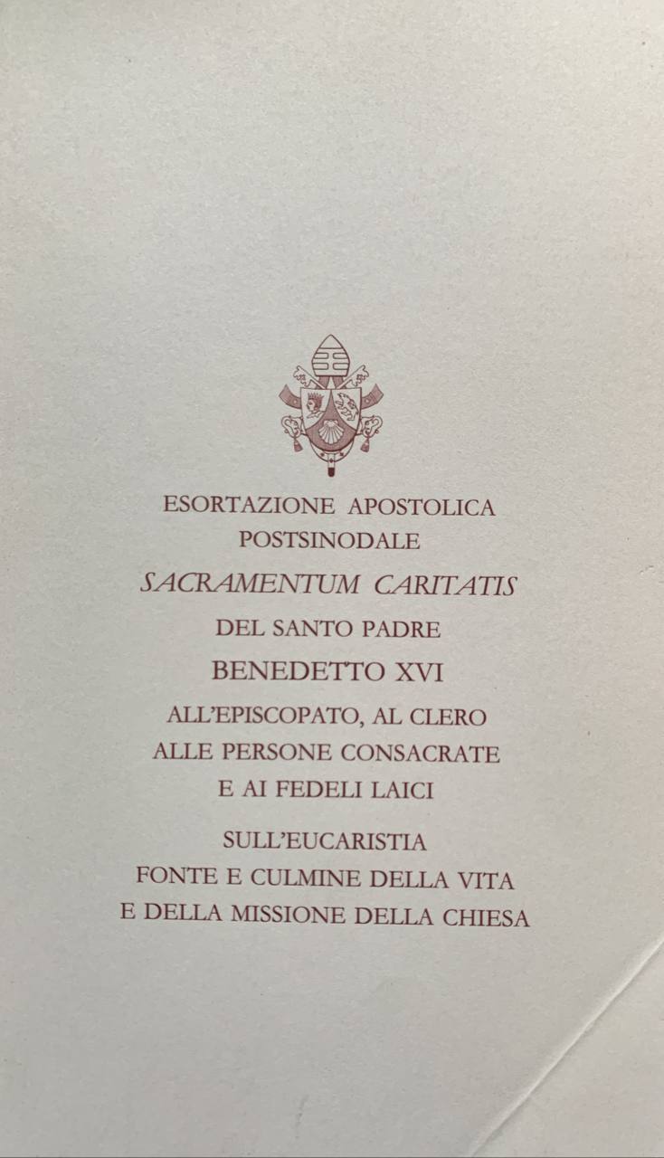 Esortazione apostolica postsinodale "Sacramentum caritatis" - copertina