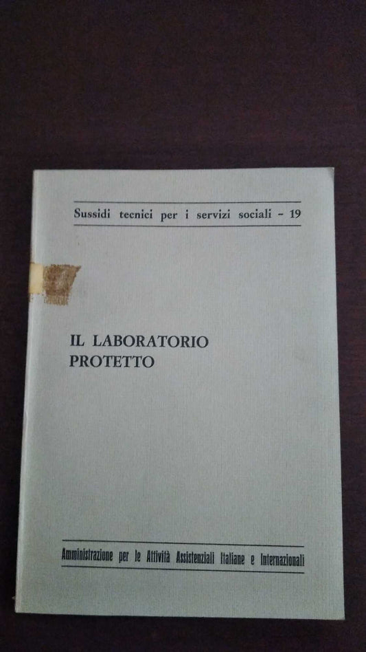 Il laboratorio protetto - copertina