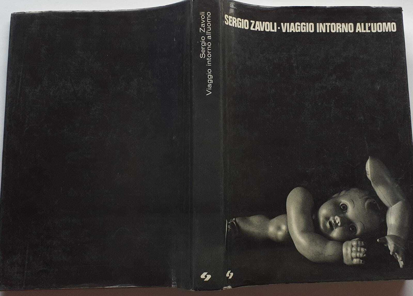 Viaggio intorno all'uomo - copertina