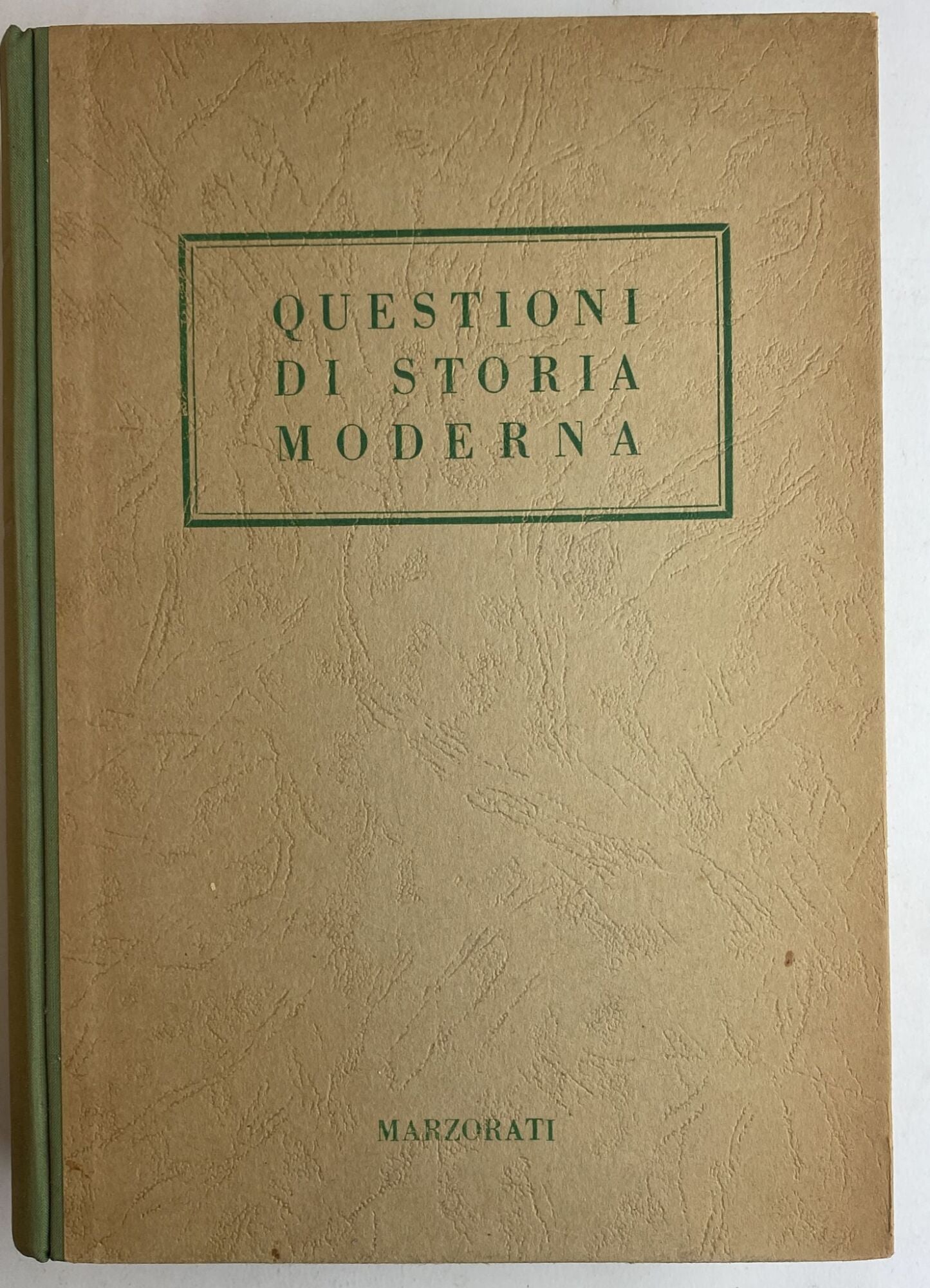 Questioni di storia moderna - copertina