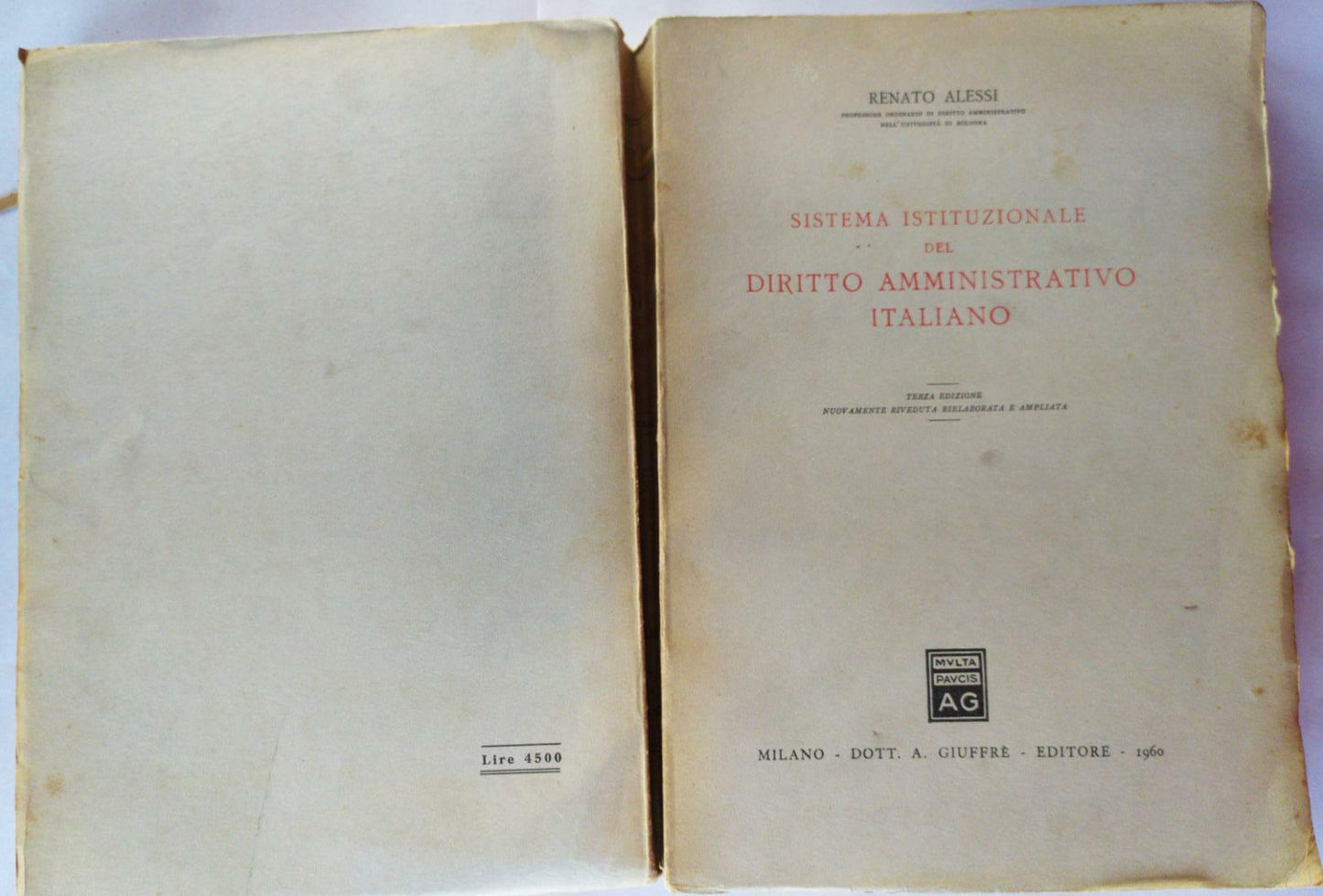 Sistema istituzionale del diritto amministrativo italiano - copertina