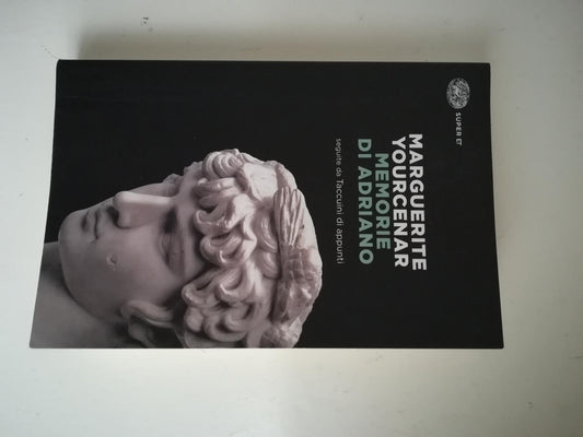 Memorie di Adriano - copertina