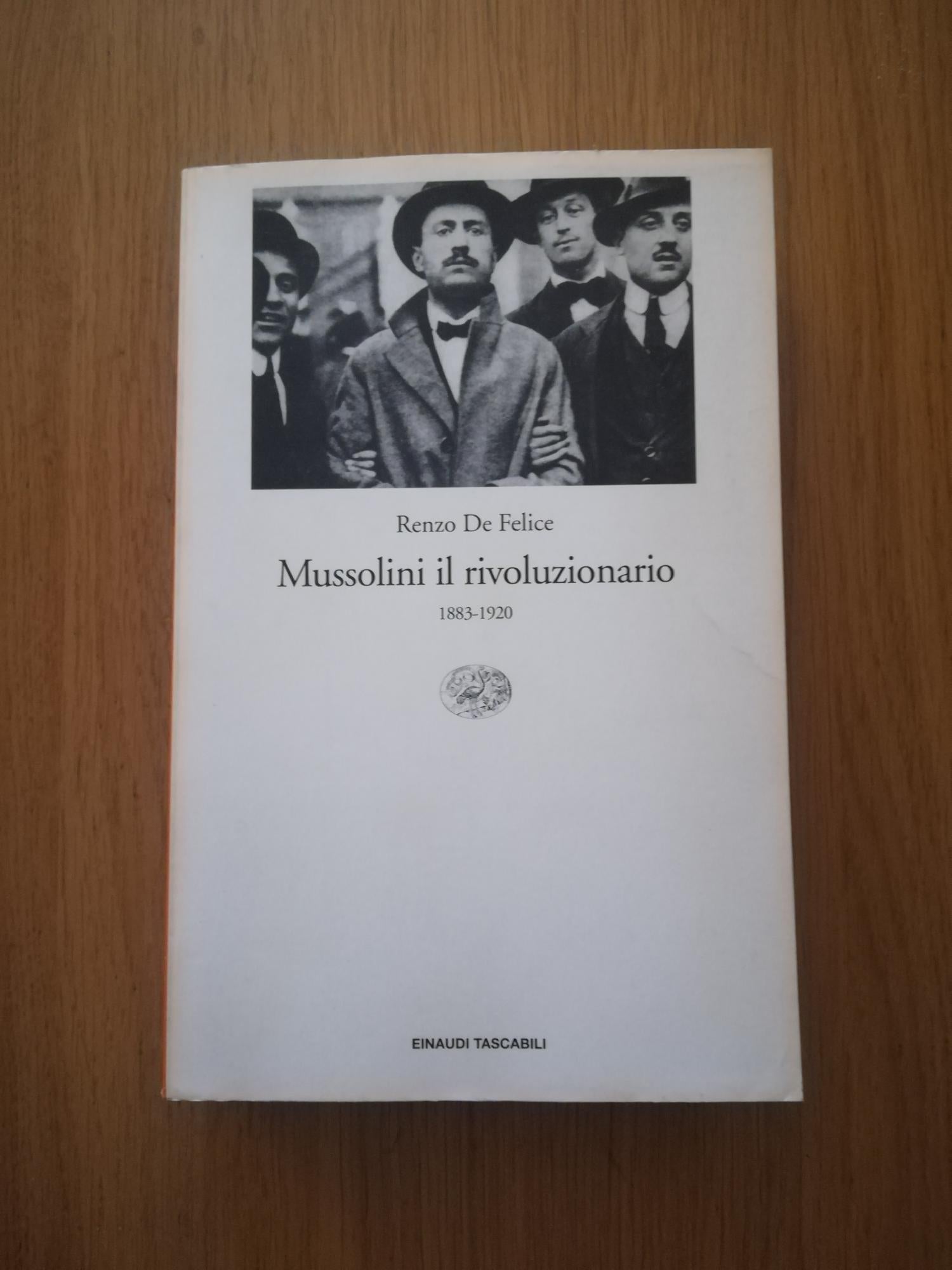 Mussolini il rivoluzionario : 1883-1920 - copertina
