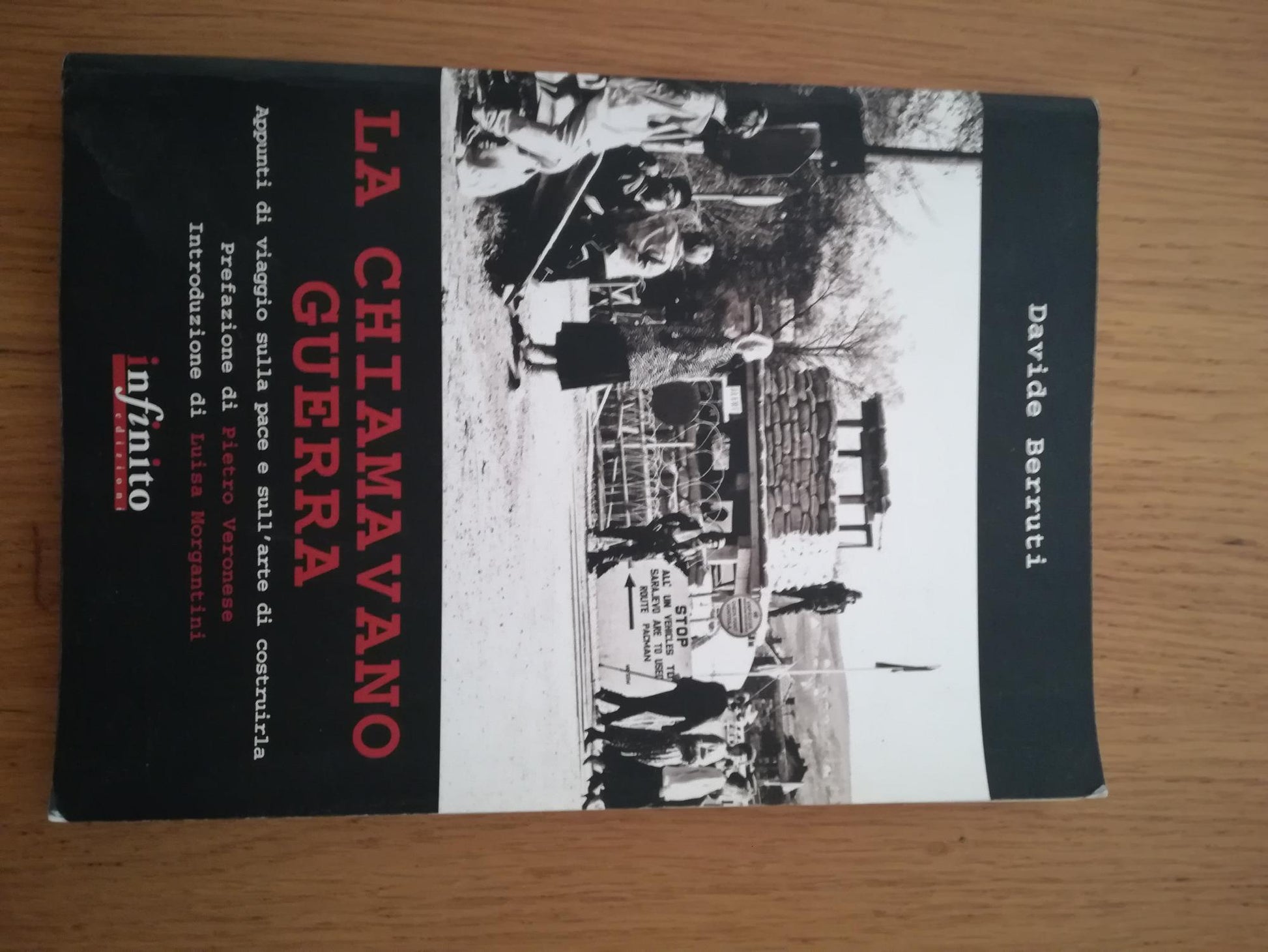 La chiamavano guerra : appunti di viaggio sulla pace e sull'arte di costruirla - copertina