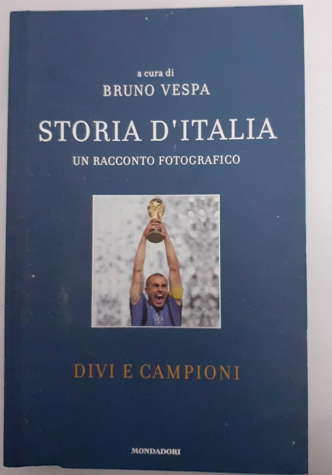Storia d'Italia. Un racconto fotografico. Divi e campioni - copertina