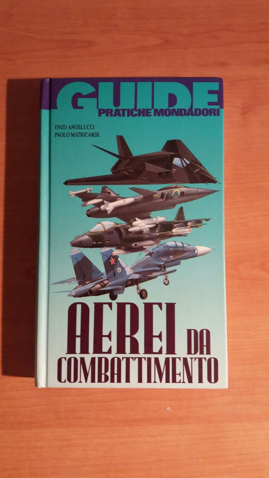 Aerei da combattimento - copertina