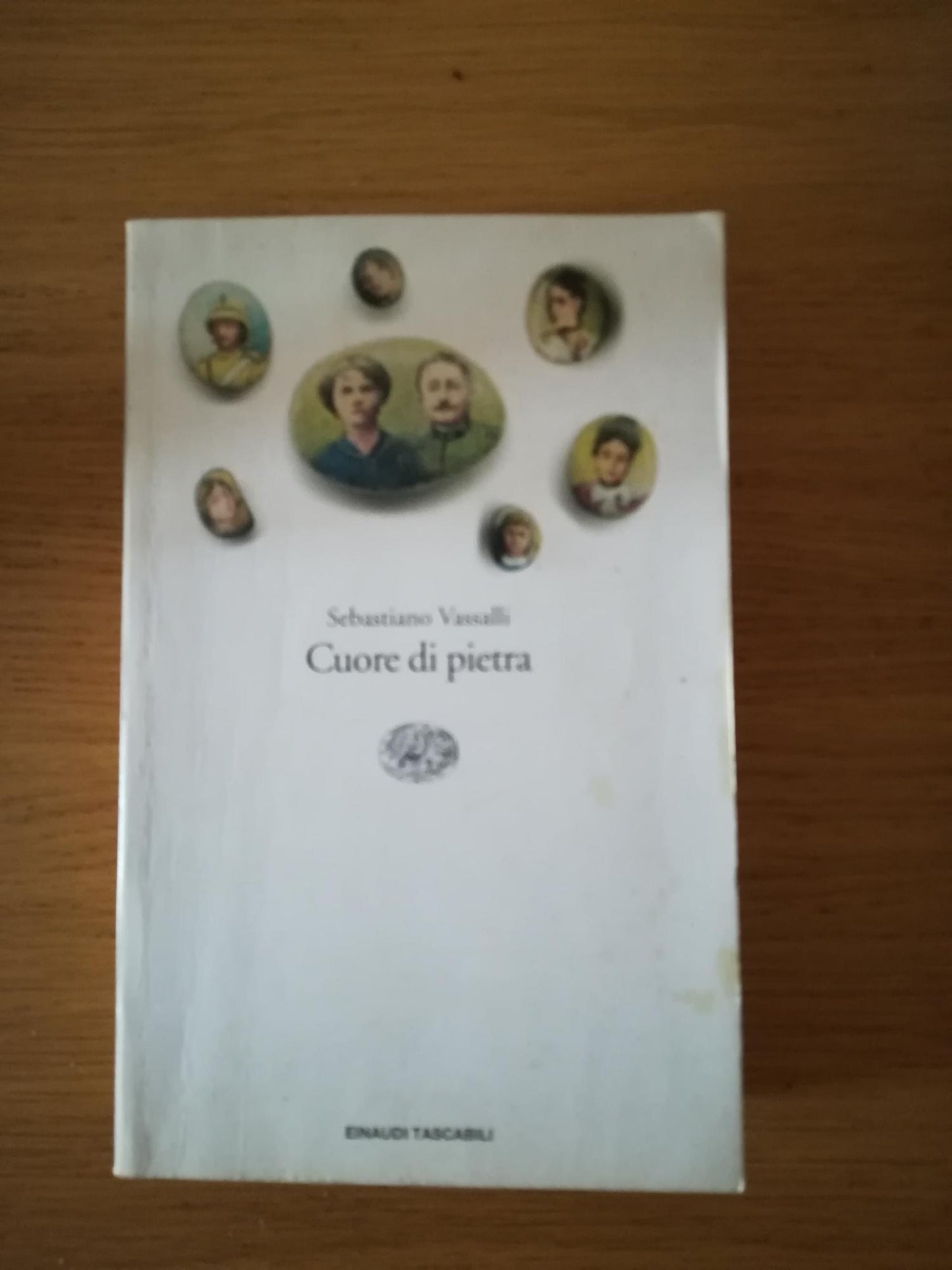 Cuore di pietra - copertina