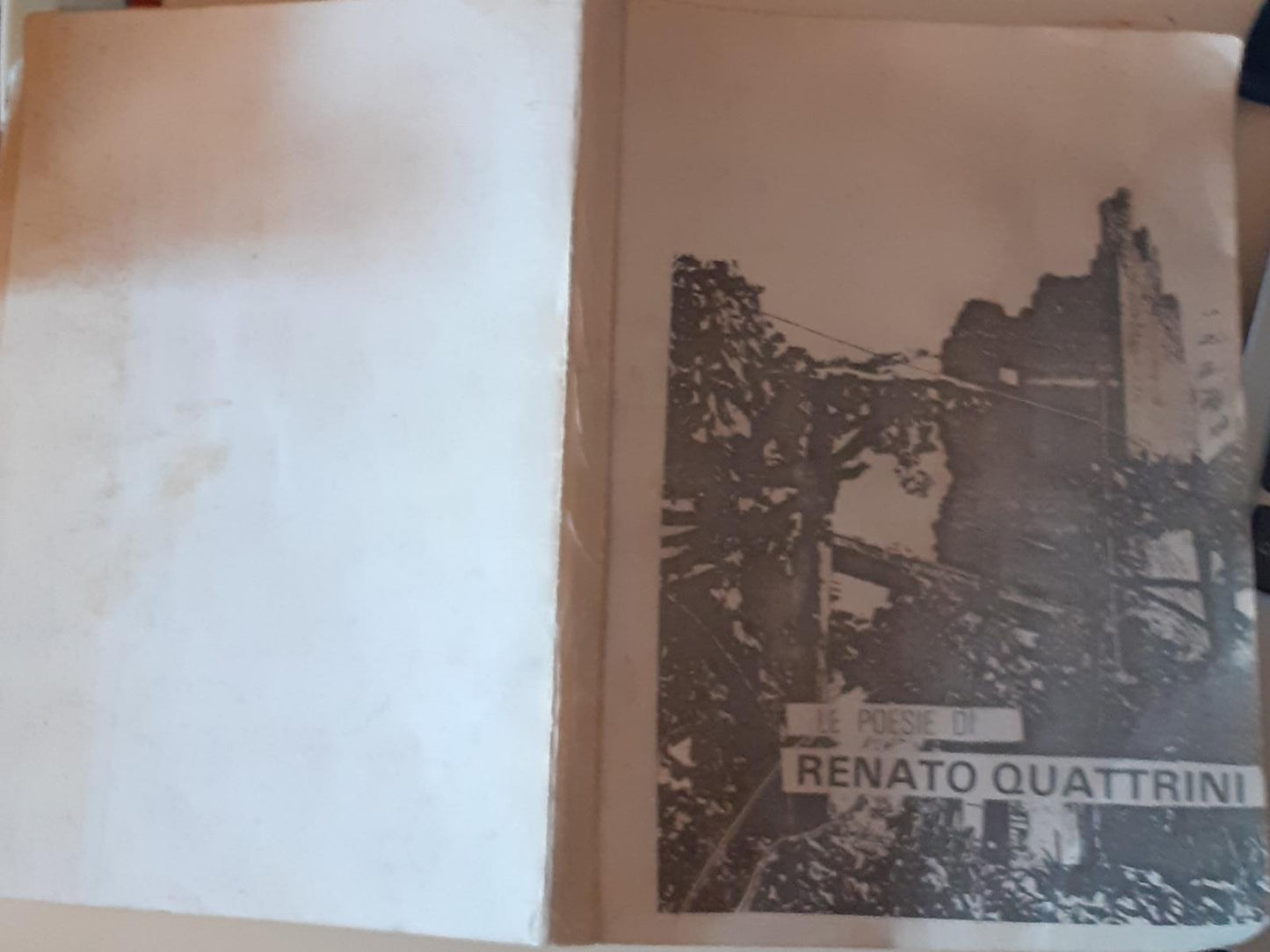 Le poesie - copertina
