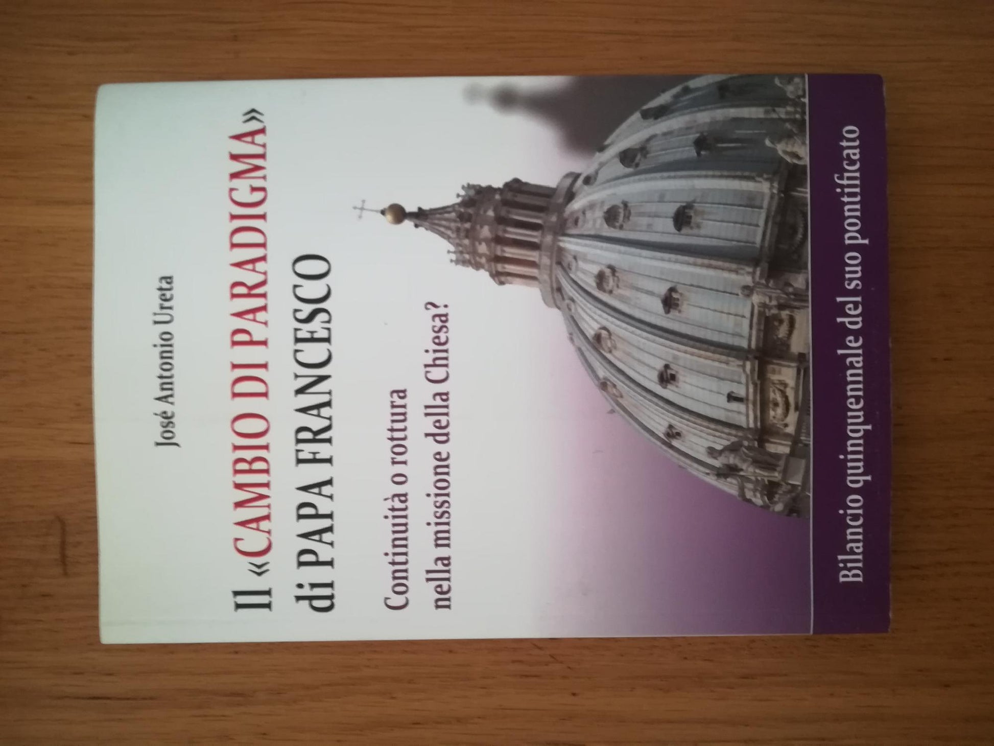 il  "Cambio di paradigma" di Papa Francesco - copertina