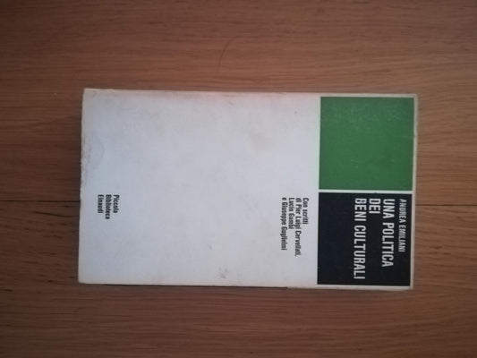 Una politica dei beni culturali - copertina