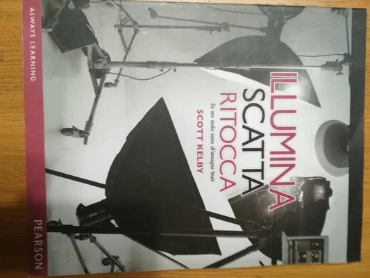 Illumina scatta ritocca - copertina