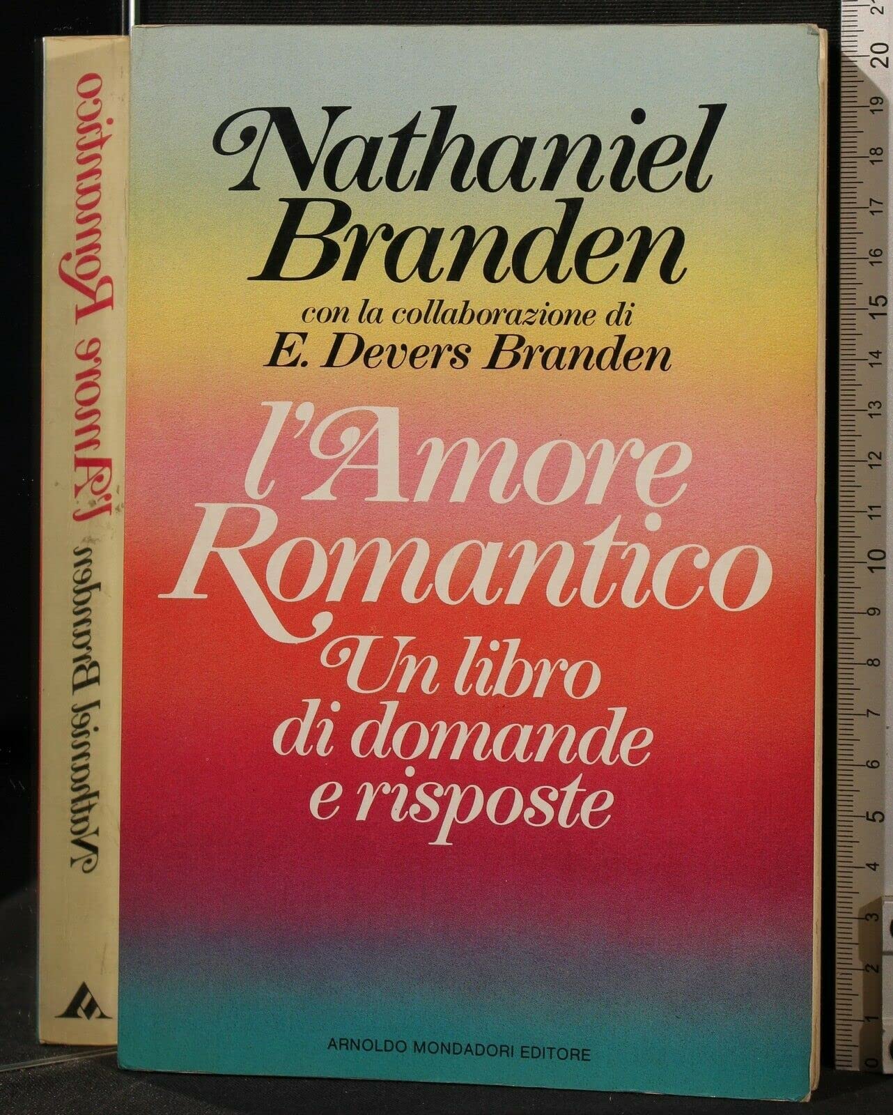 L'amore romantico. Un libro di domande e risposte - copertina