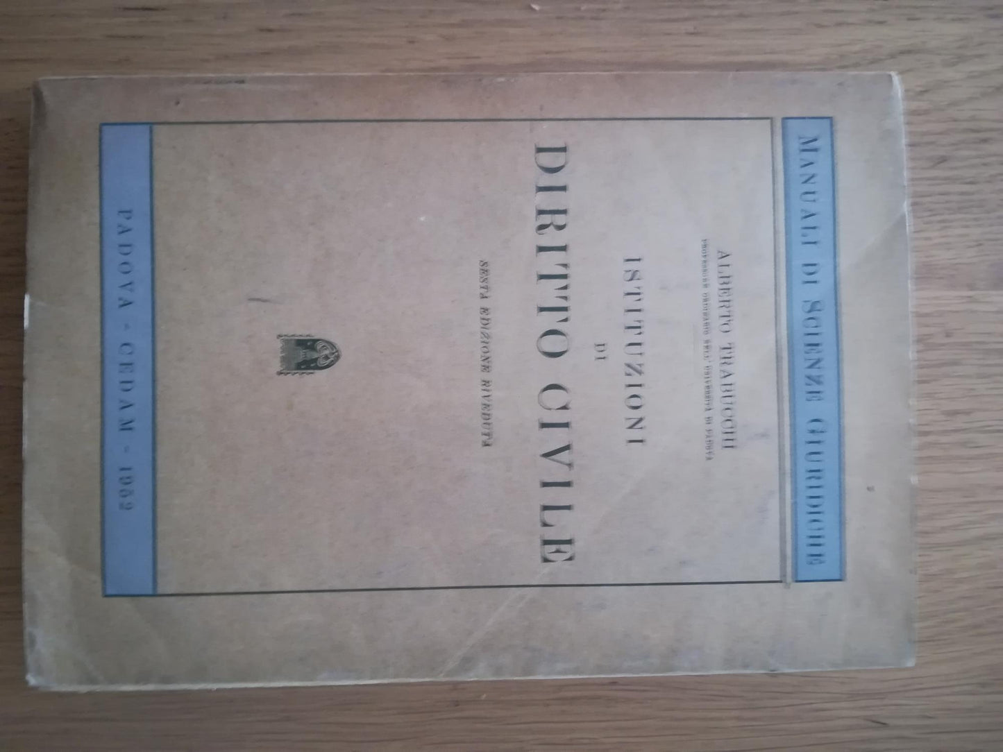 Istituzioni di diritto civile - copertina