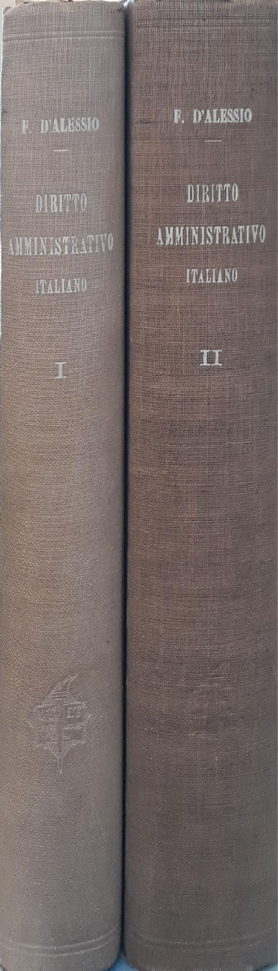Istituzioni di diritto amministrativo italiano Vol. I: p.516 (1932)  e Vol. II p.664 (1934) - copertina