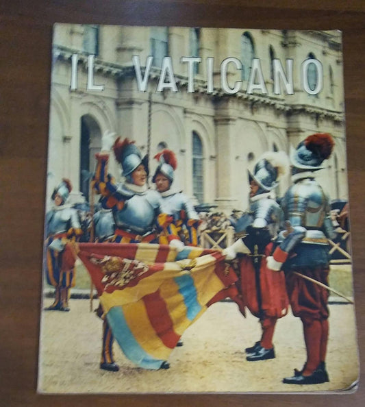IL VATICANO - copertina