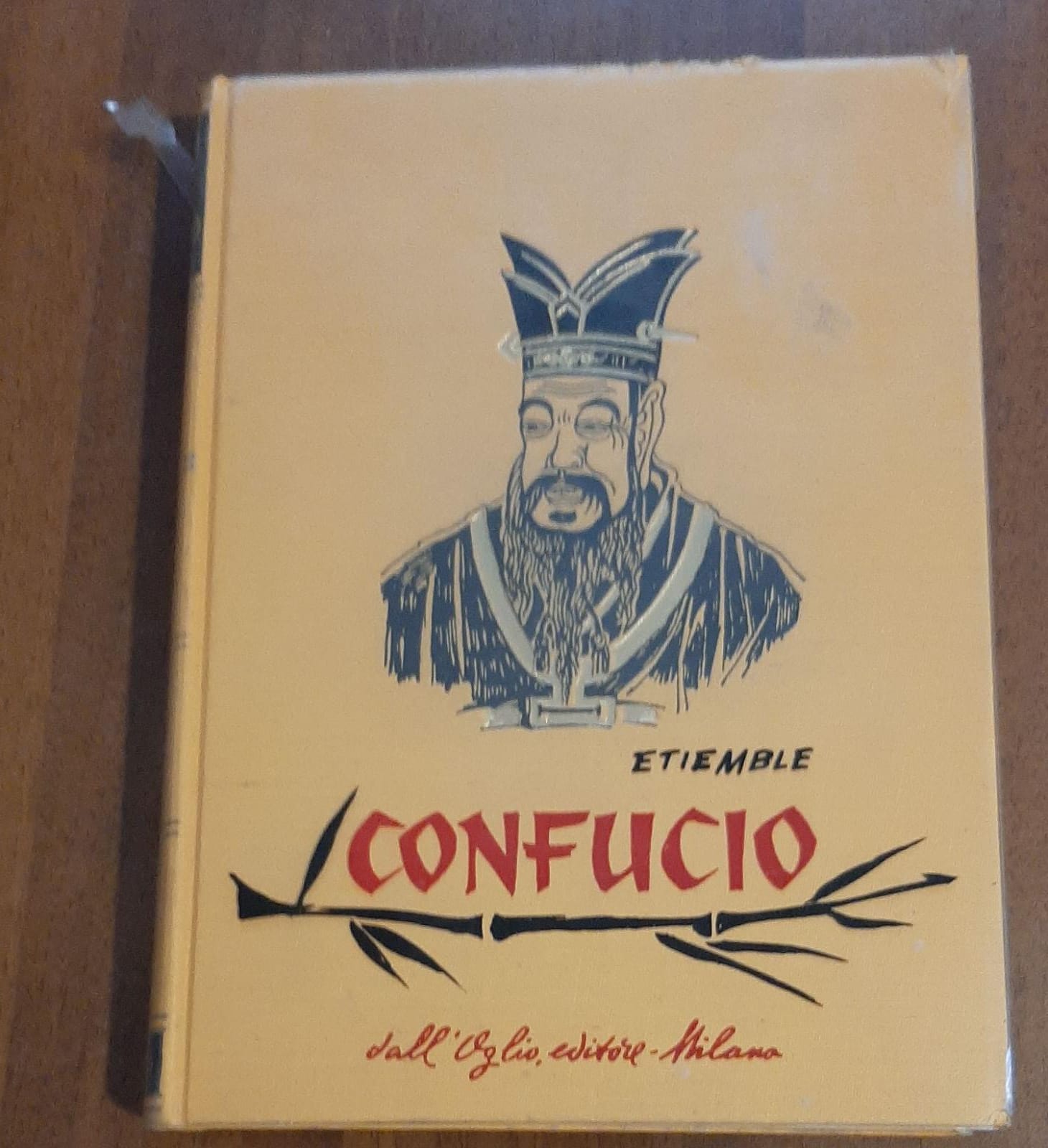 CONFUCIO - copertina